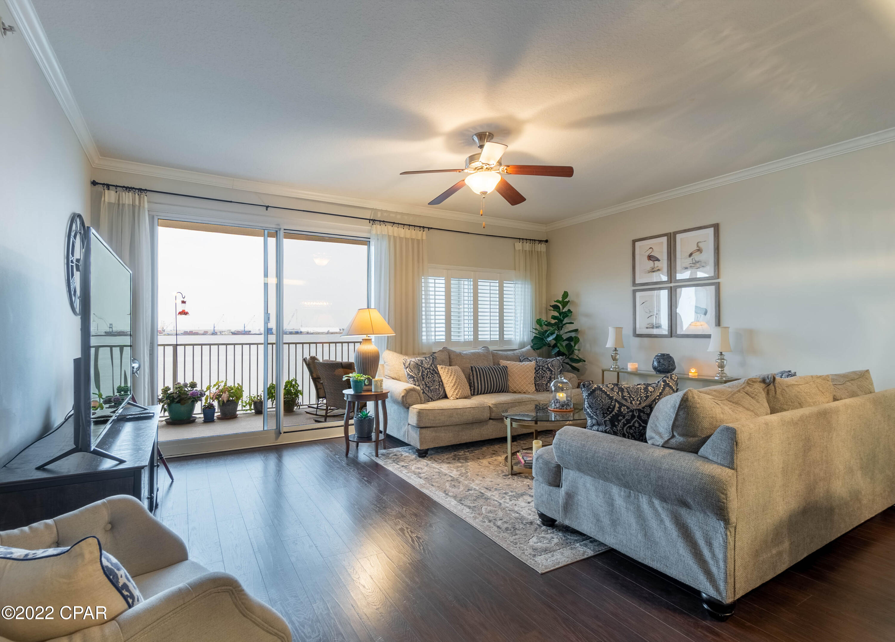 Magnolia Bay Club - Residential