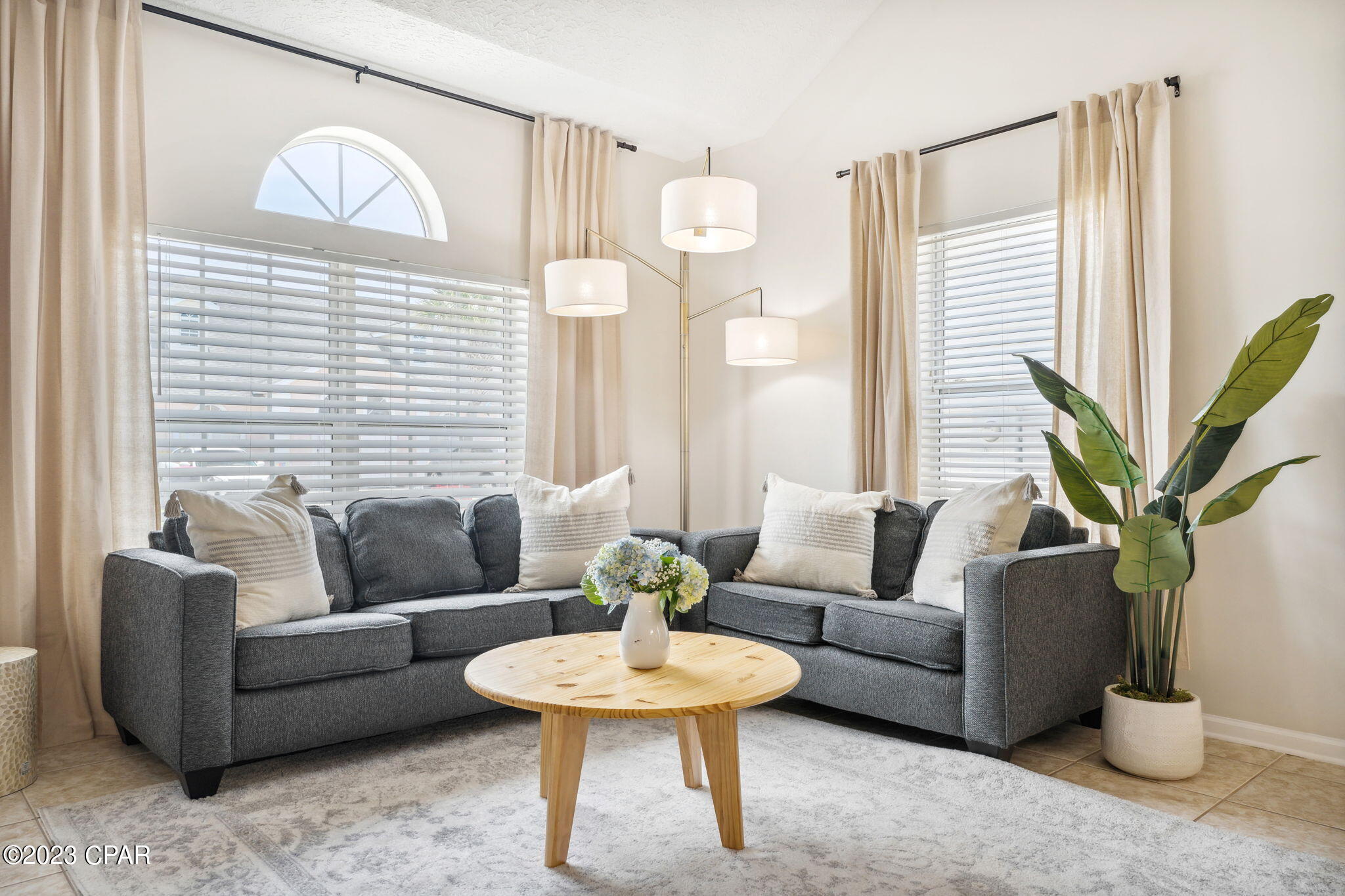 Palm Cove - Residential Lease