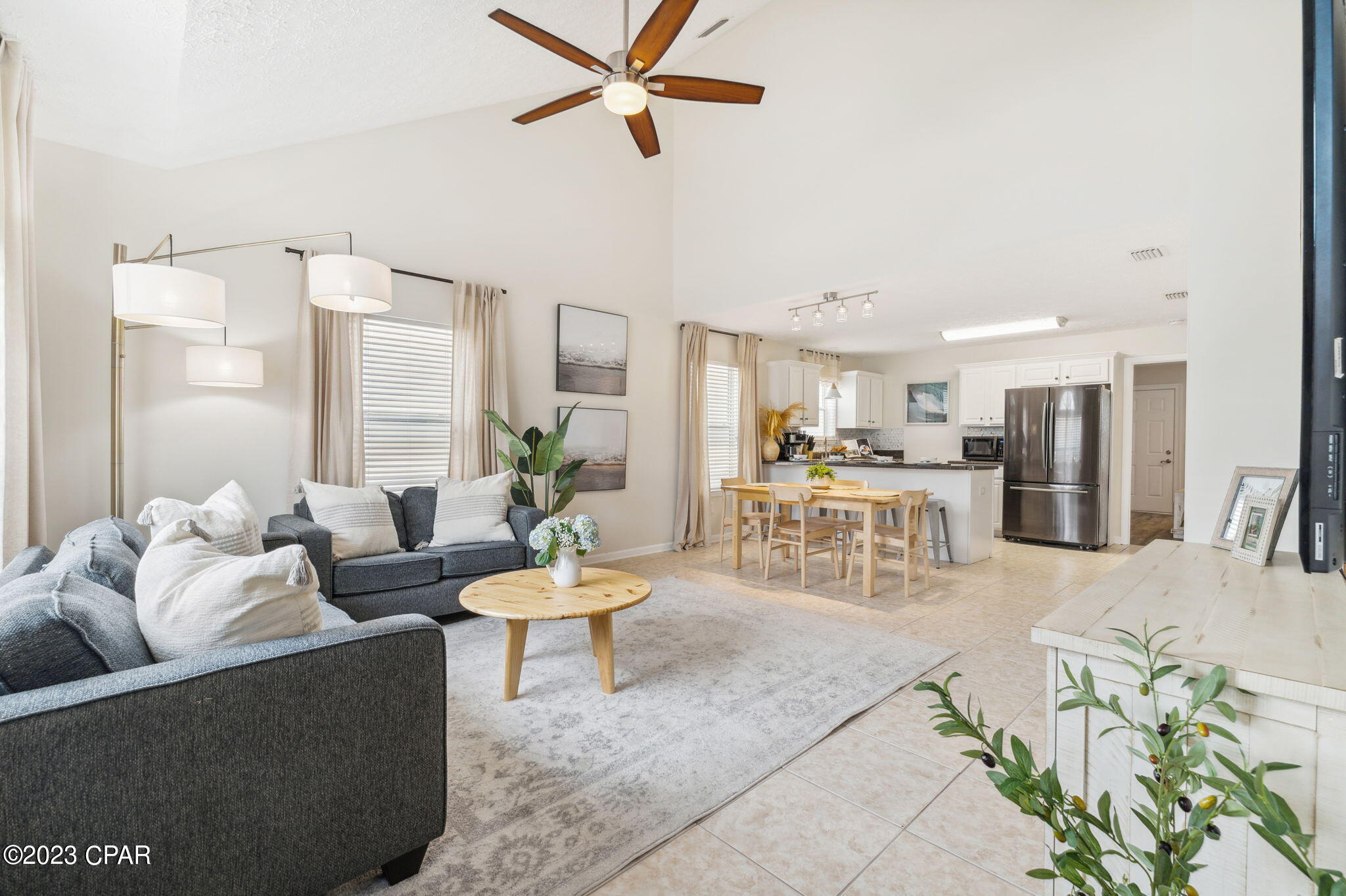 Palm Cove - Residential Lease