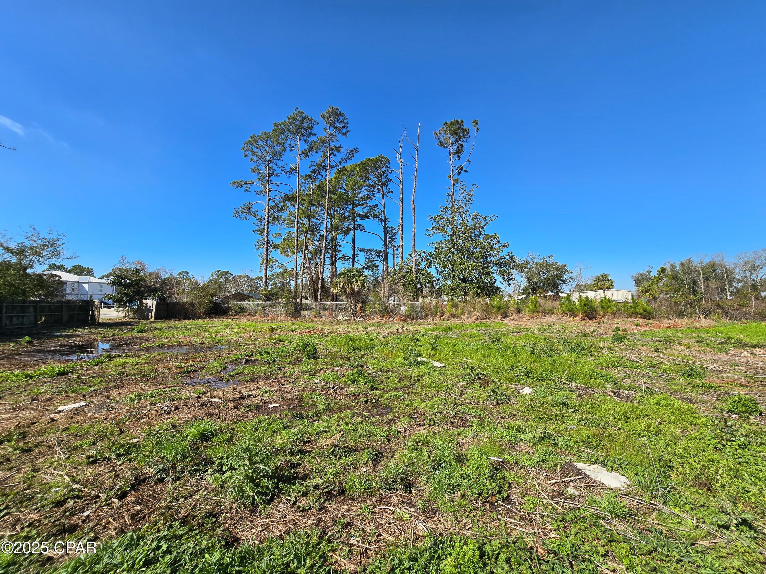 Pines Subdivision - Land