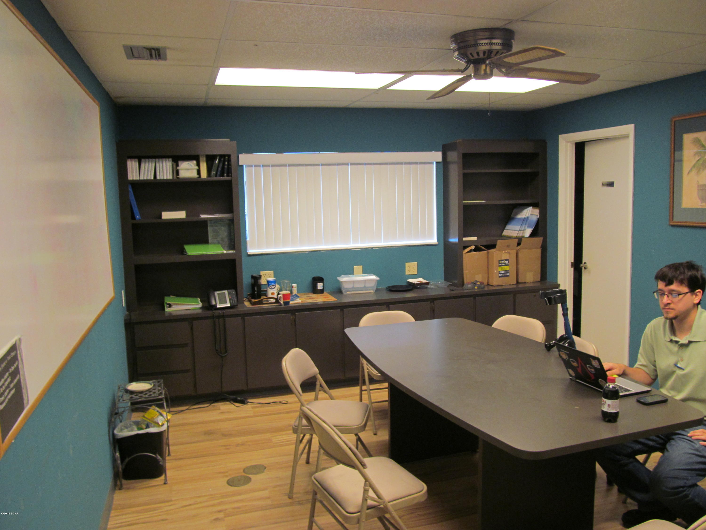 No Named Subdivision - Commercial Lease