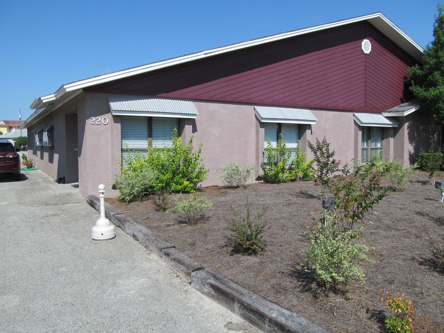 Nicely appointed Professional Office space, centrally located in the heart of Panama City Beach on Hwy 79 (Arnold Road) between Front Beach and Back Beach Roads.  This office suite is perfectly suited for any professional office user including medical and has plenty of parking in the front, side and rear of the building.  The interior includes a large reception and waiting area with reception counter, 6 offices, 1 conference room, 1 large open bull pen area perfect for cubicles or large meetings, break room with kitchen area, 4 restrooms and storage rooms and closet areas throughout. This site has it all, easy access, great visibility, central location just south of the Panama City Beach City Government Complex redevelopment site, and plenty of parking. Dentist currently occupies suite B.