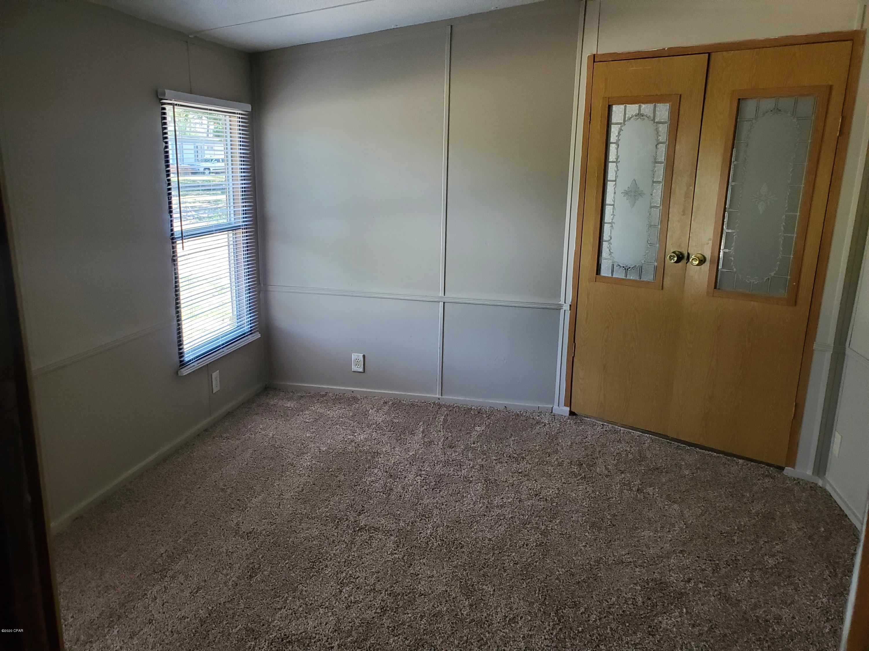 [No Recorded Subdiv] - Residential Lease