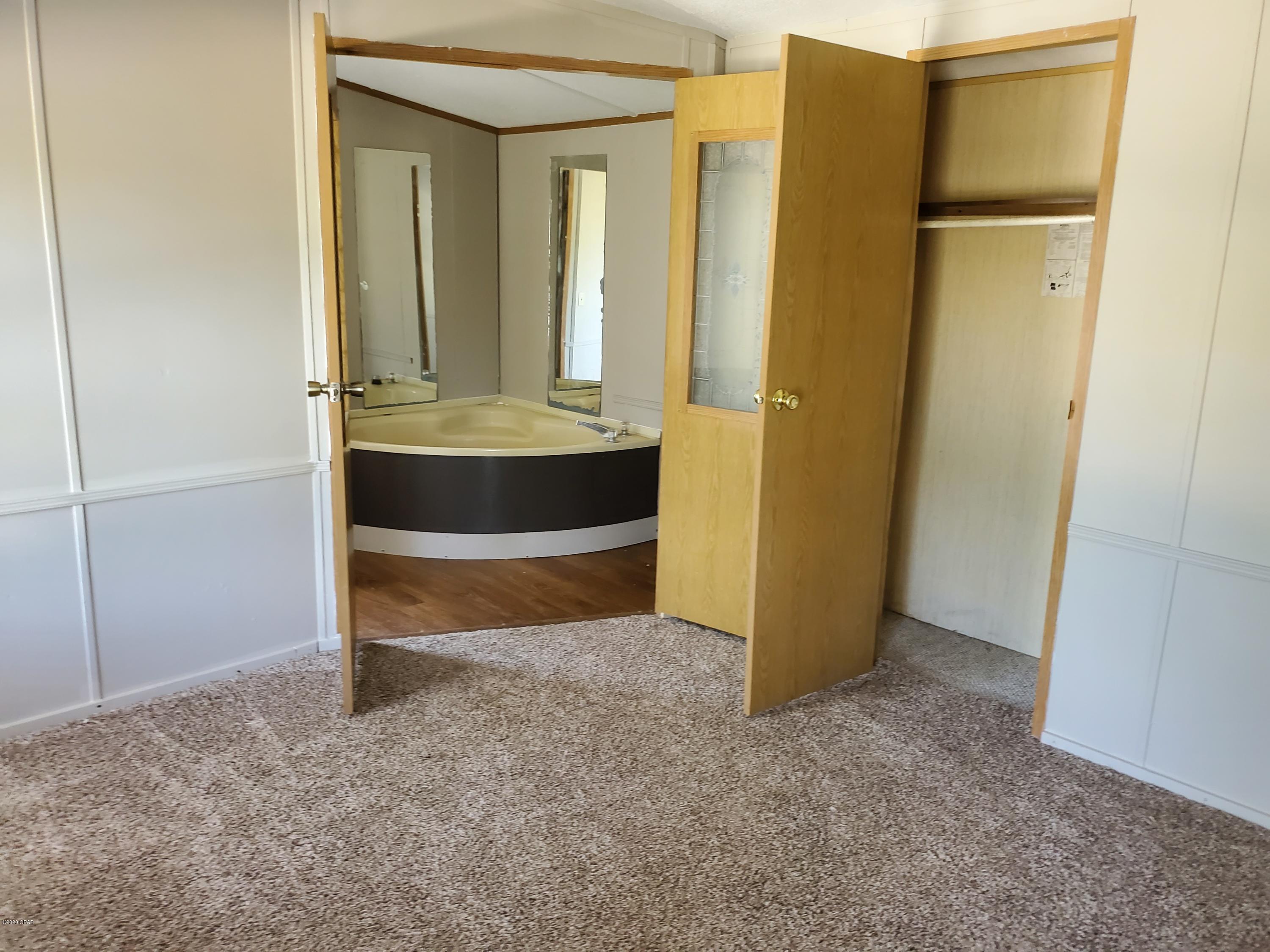 [No Recorded Subdiv] - Residential Lease