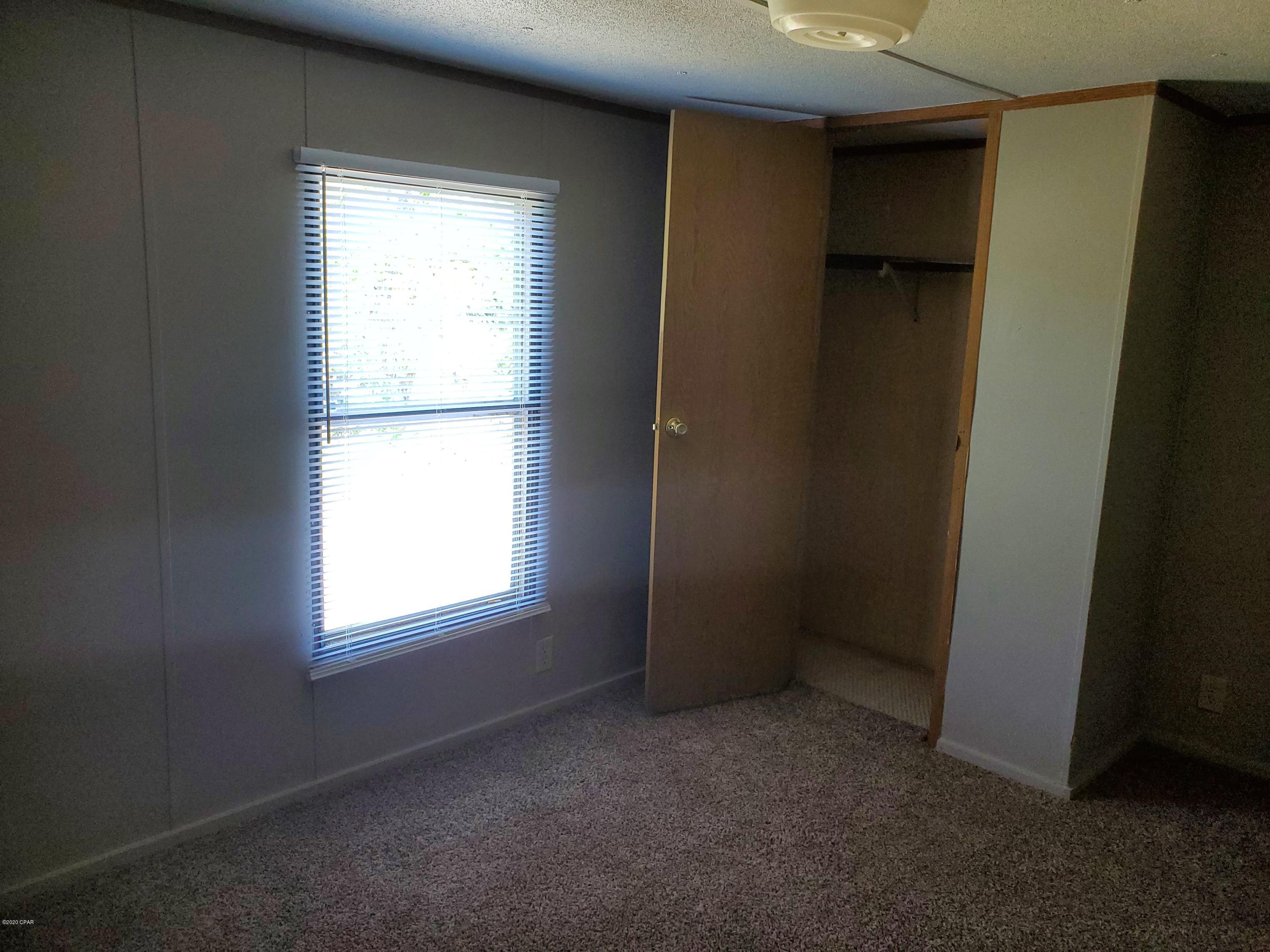 [No Recorded Subdiv] - Residential Lease