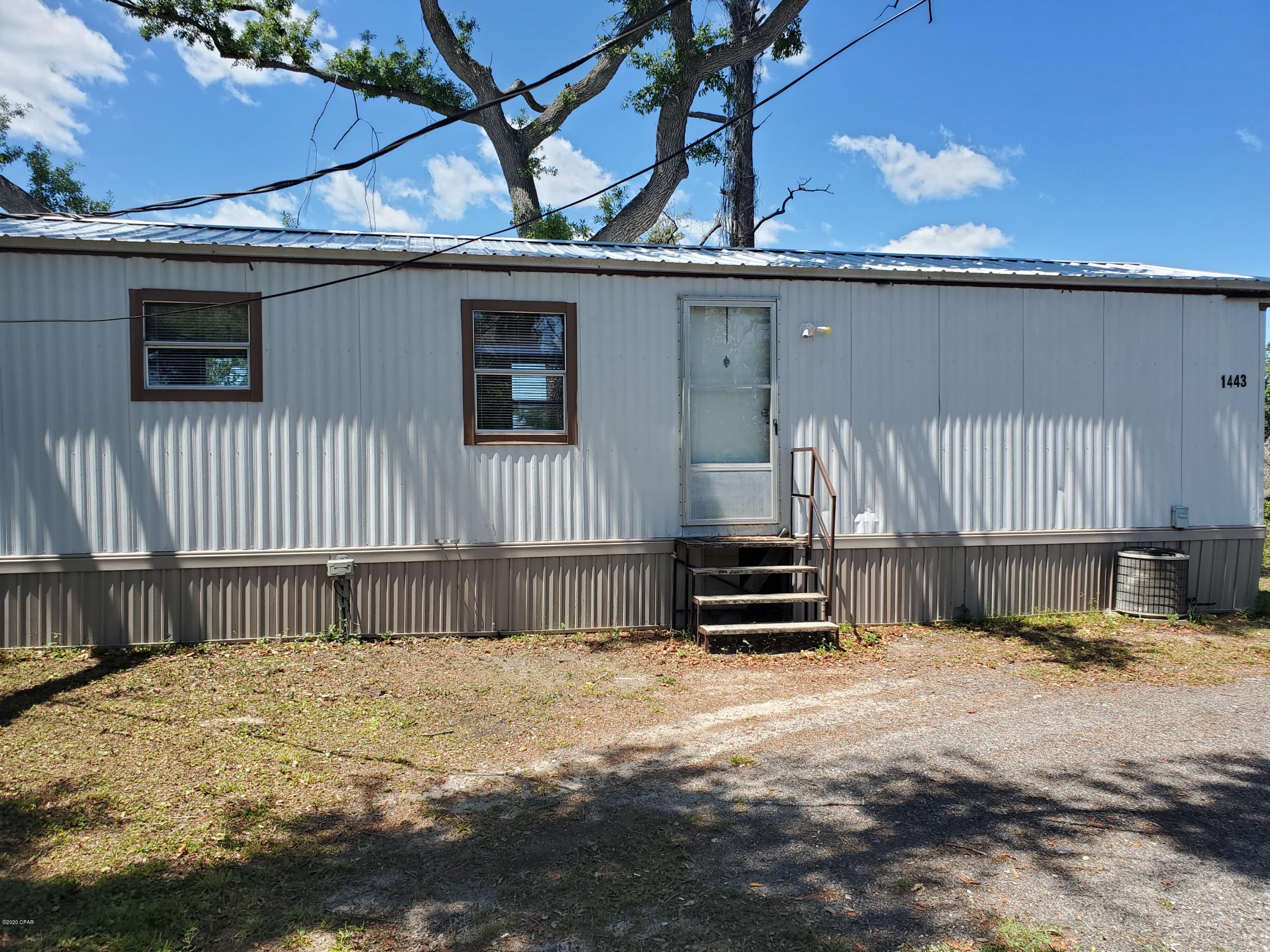 [No Recorded Subdiv] - Residential Lease