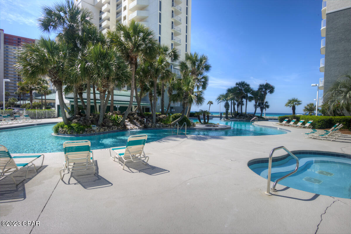 Long Beach Towers IV - Residential