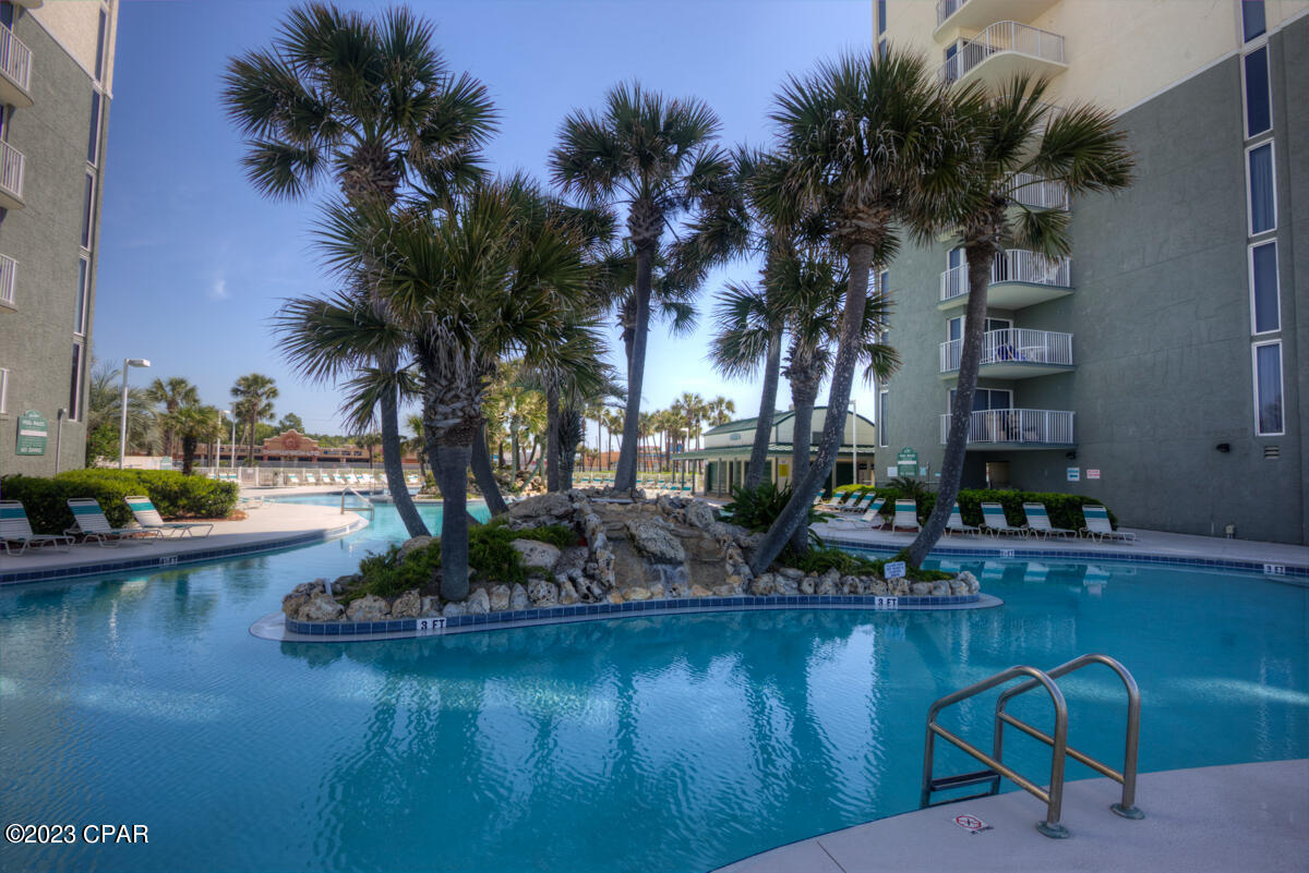 Long Beach Towers IV - Residential