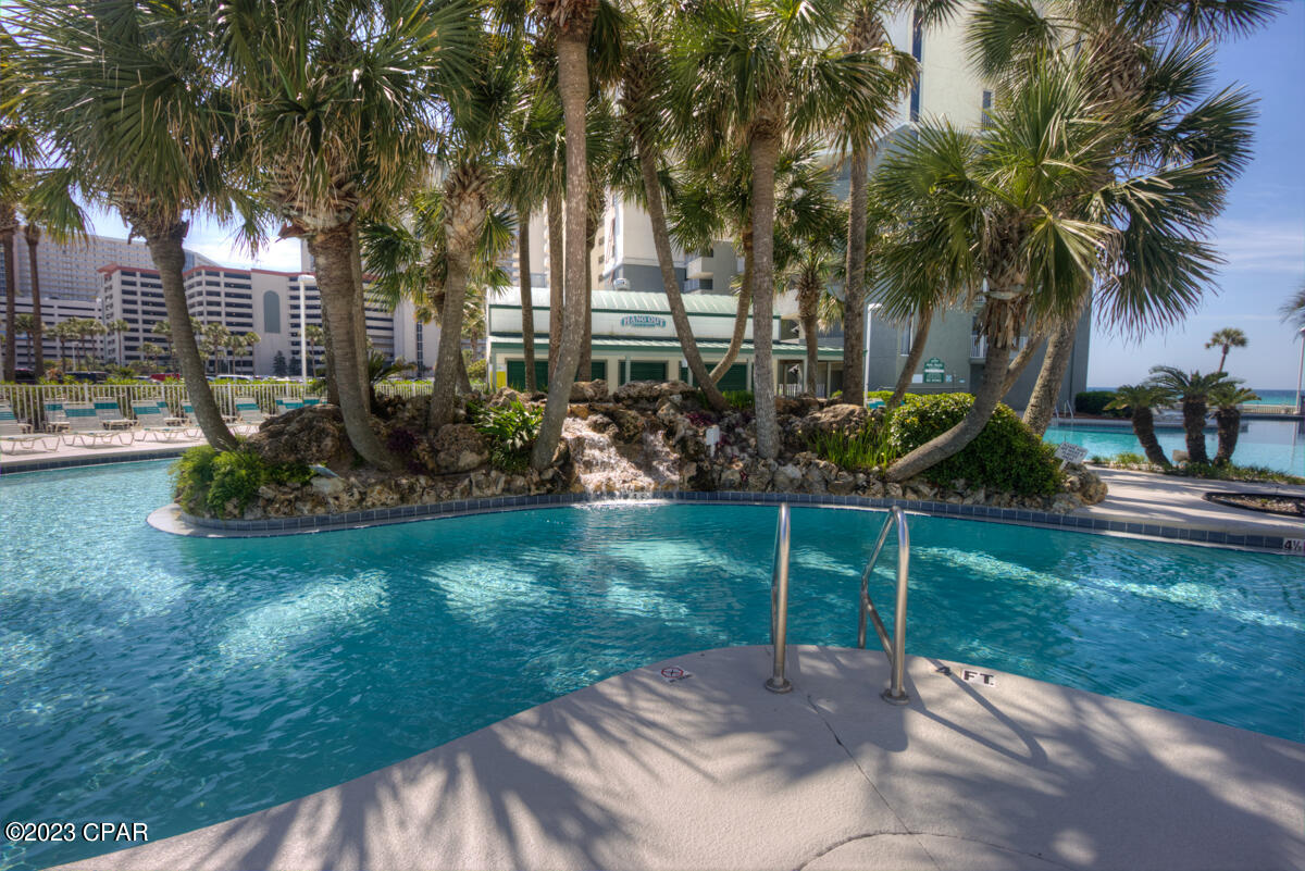 Long Beach Towers IV - Residential