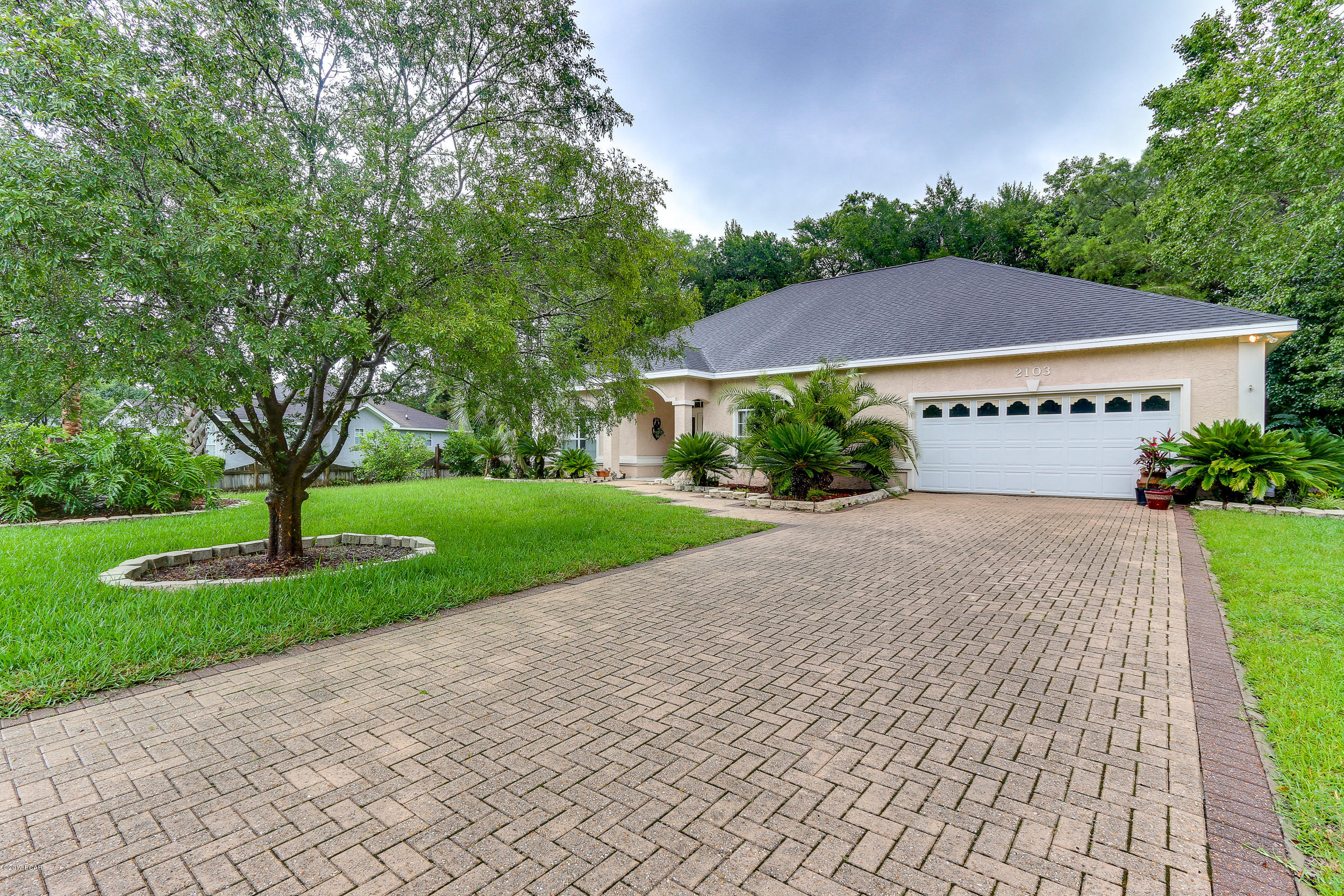 Mowat Highlands Ph 1 - Residential