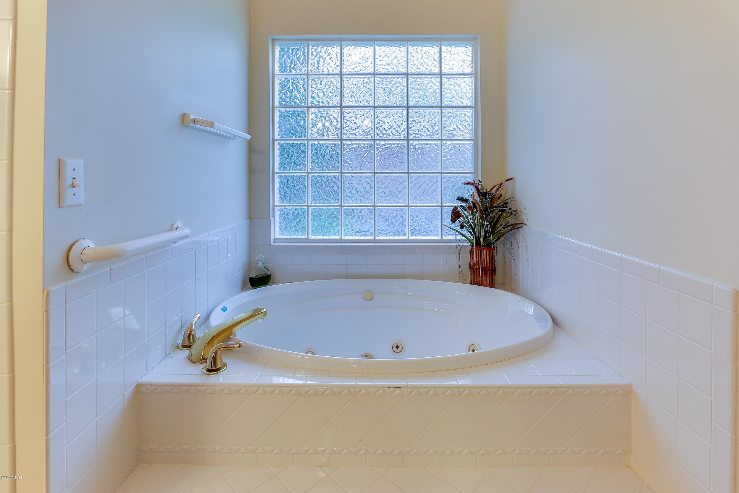 Mowat Highlands Ph 1 - Residential