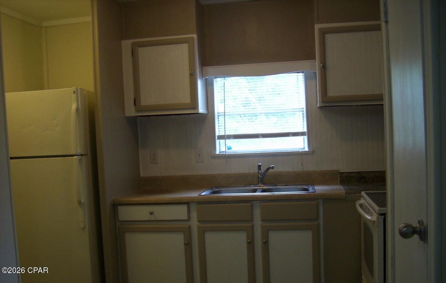 Pines 4th Add - Land