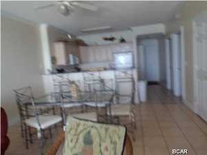 Twin Palms Resort - Residential