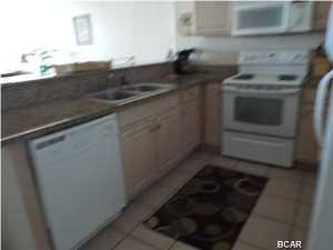 Twin Palms Resort - Residential