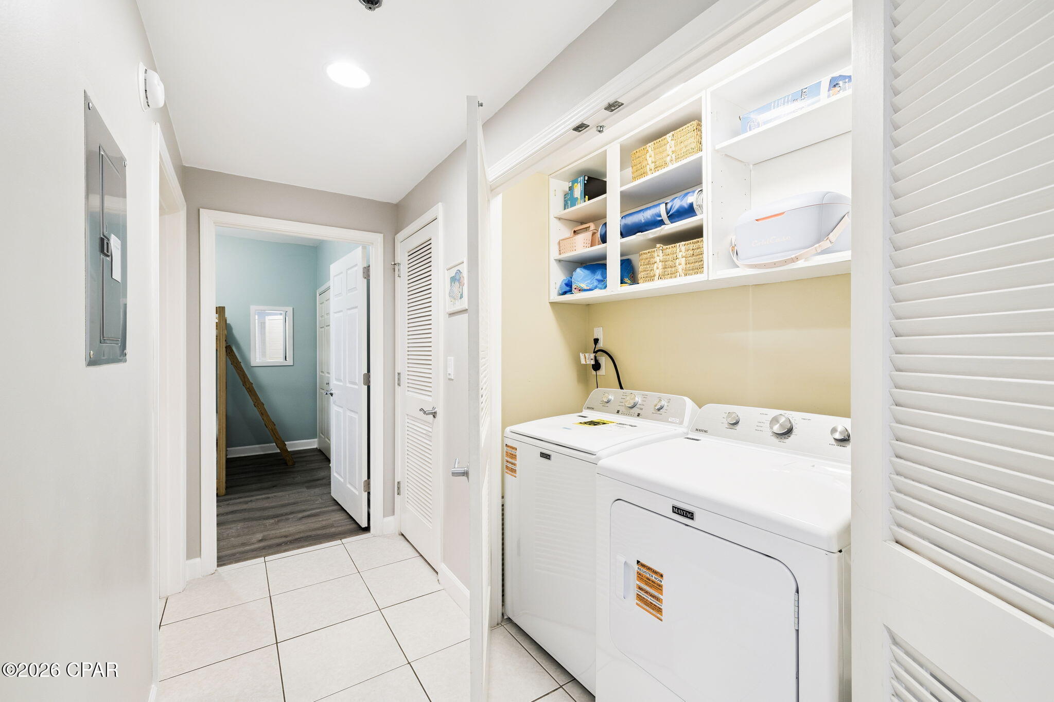 Splash Condo - Residential