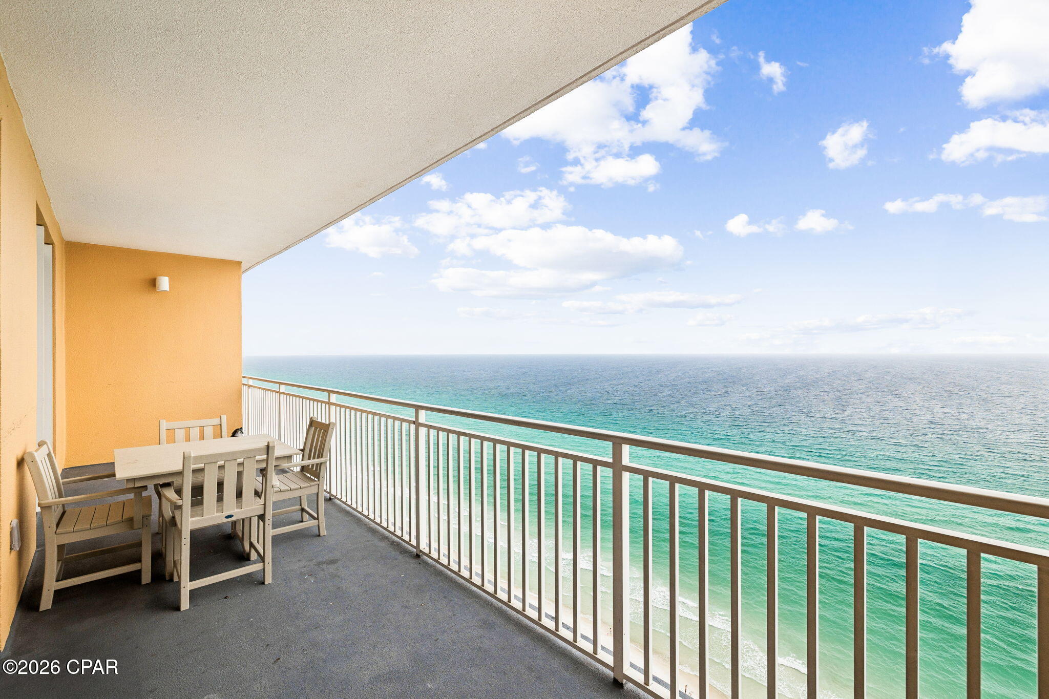 Splash Condo - Residential