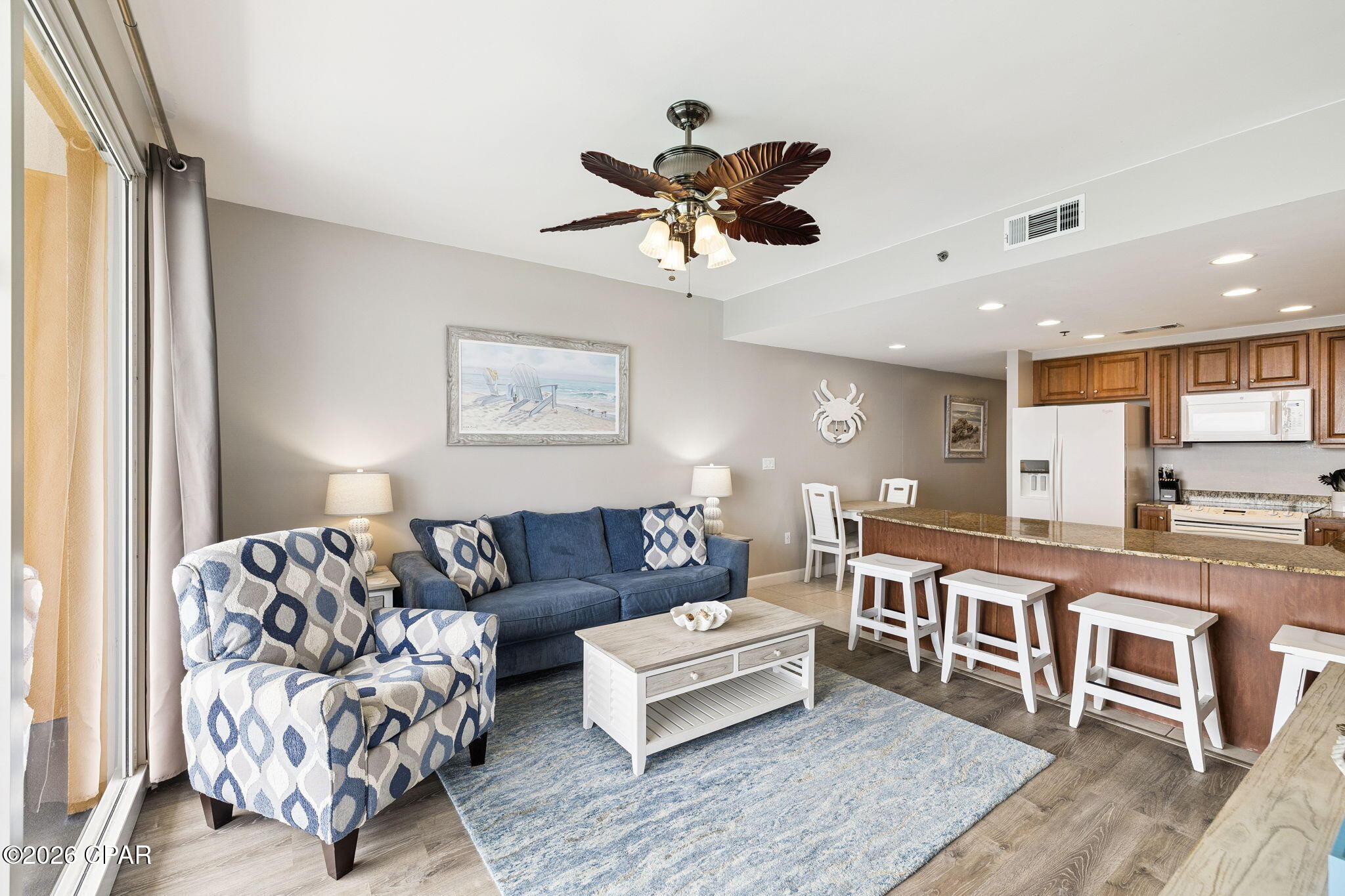 Splash Condo - Residential