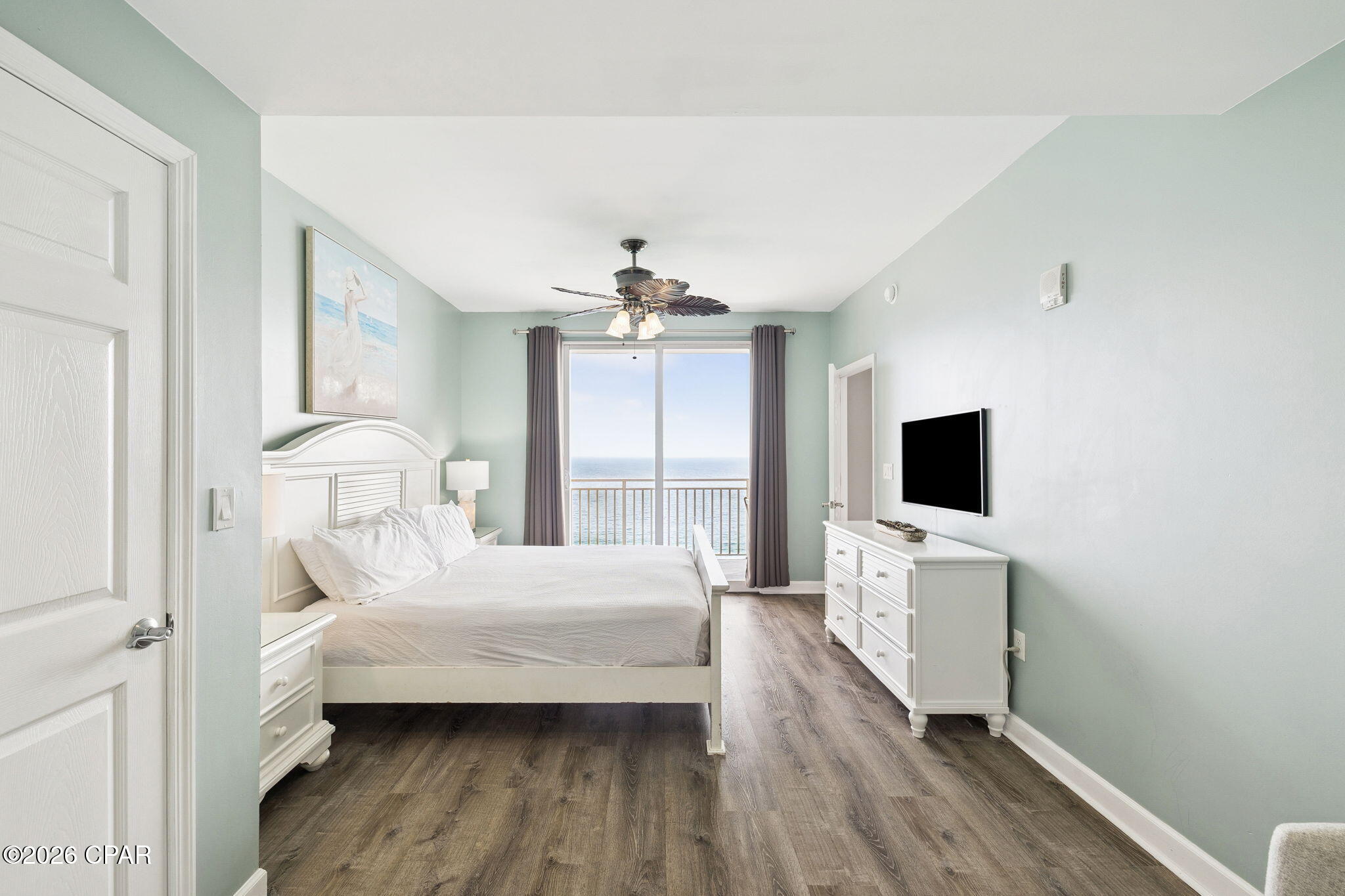 Splash Condo - Residential