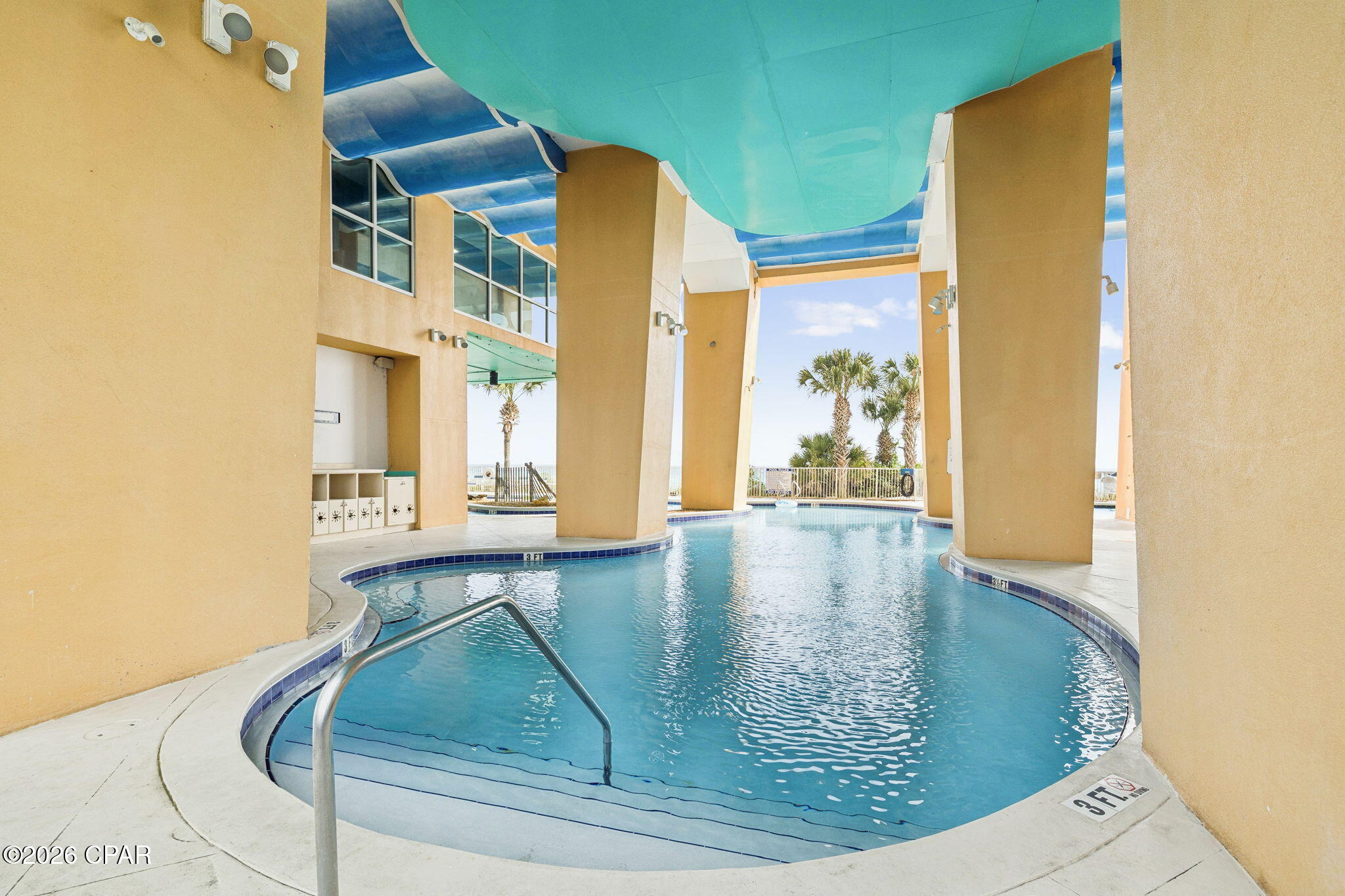 Splash Condo - Residential