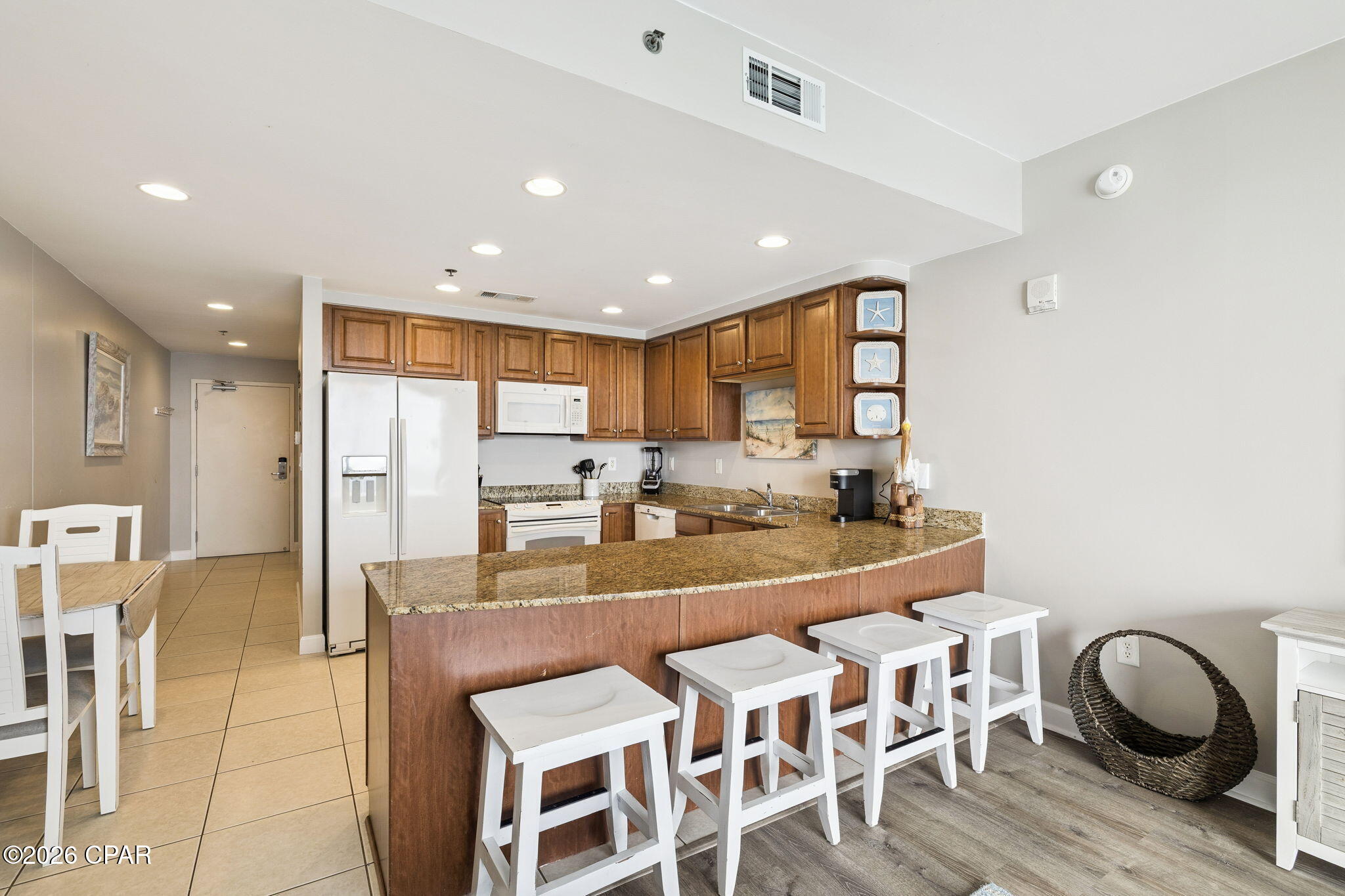 Splash Condo - Residential