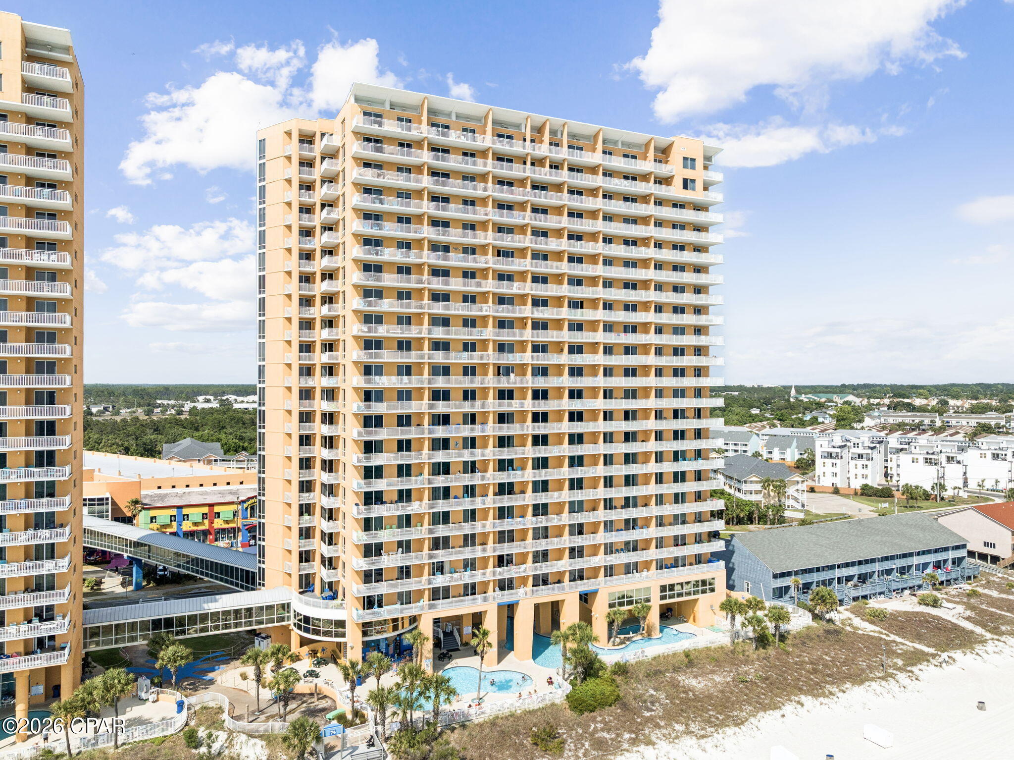 Splash Condo - Residential