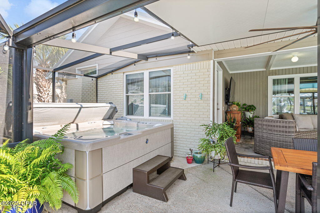 Baywood Shores Estates - Residential