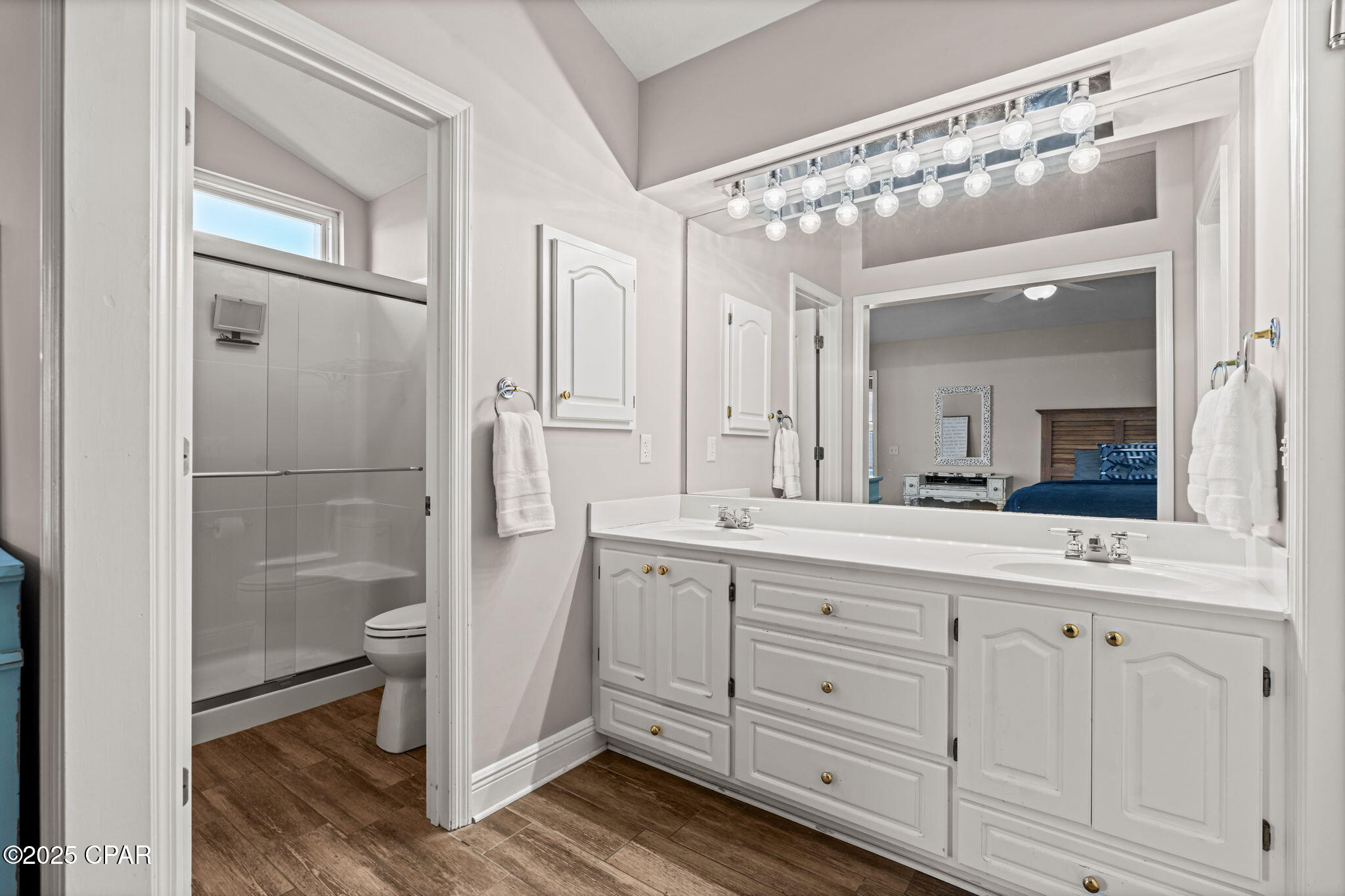 Baywood Shores Estates - Residential