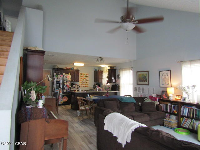 Palm Cove - Residential Lease