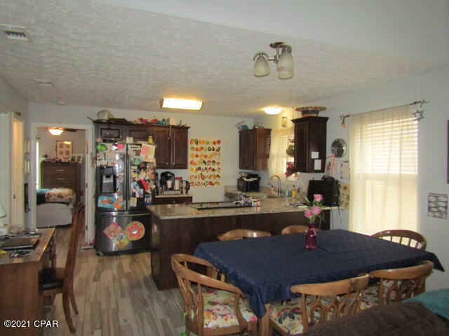 Palm Cove - Residential Lease