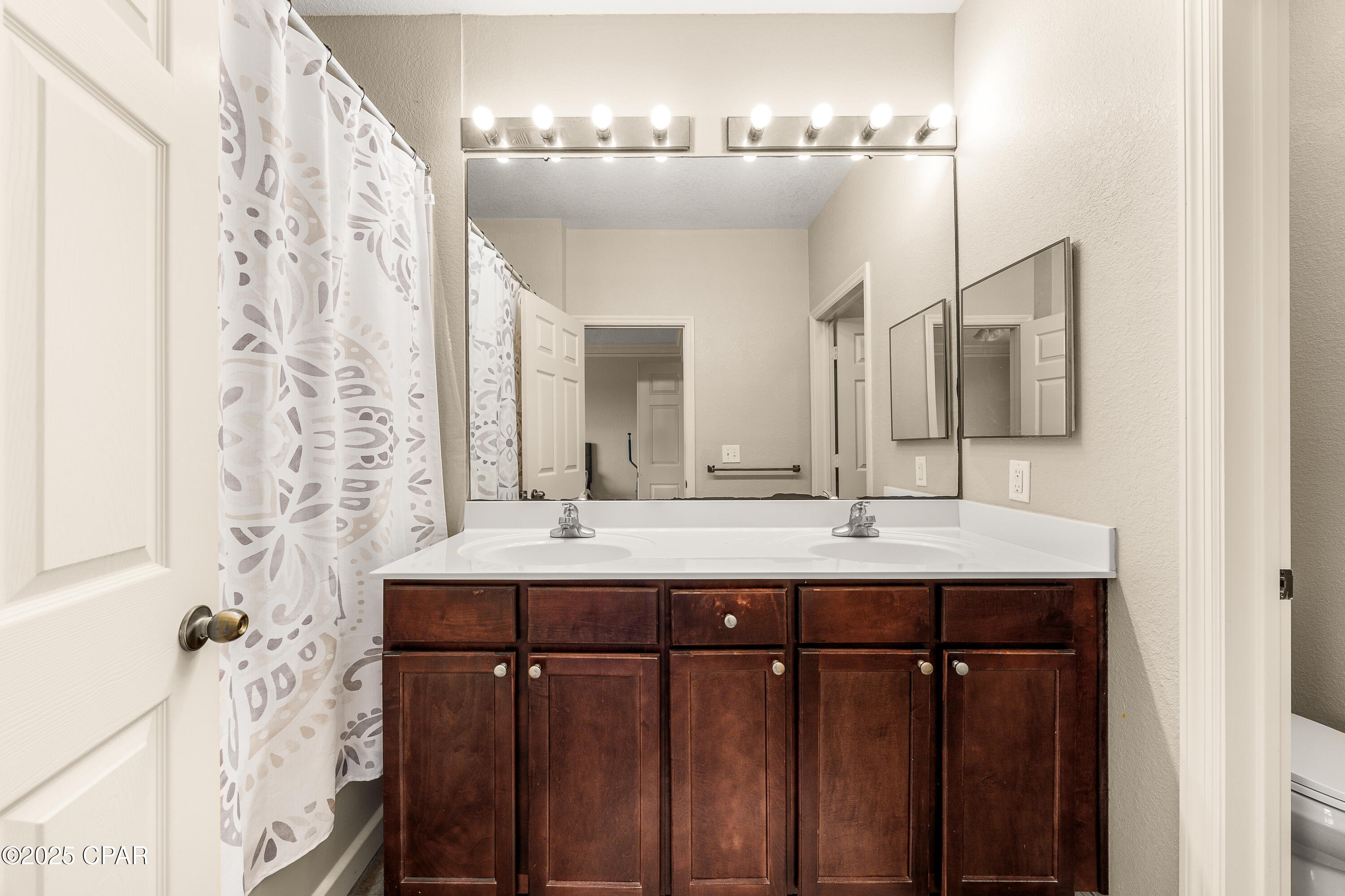 Baldwin Rowe - Residential