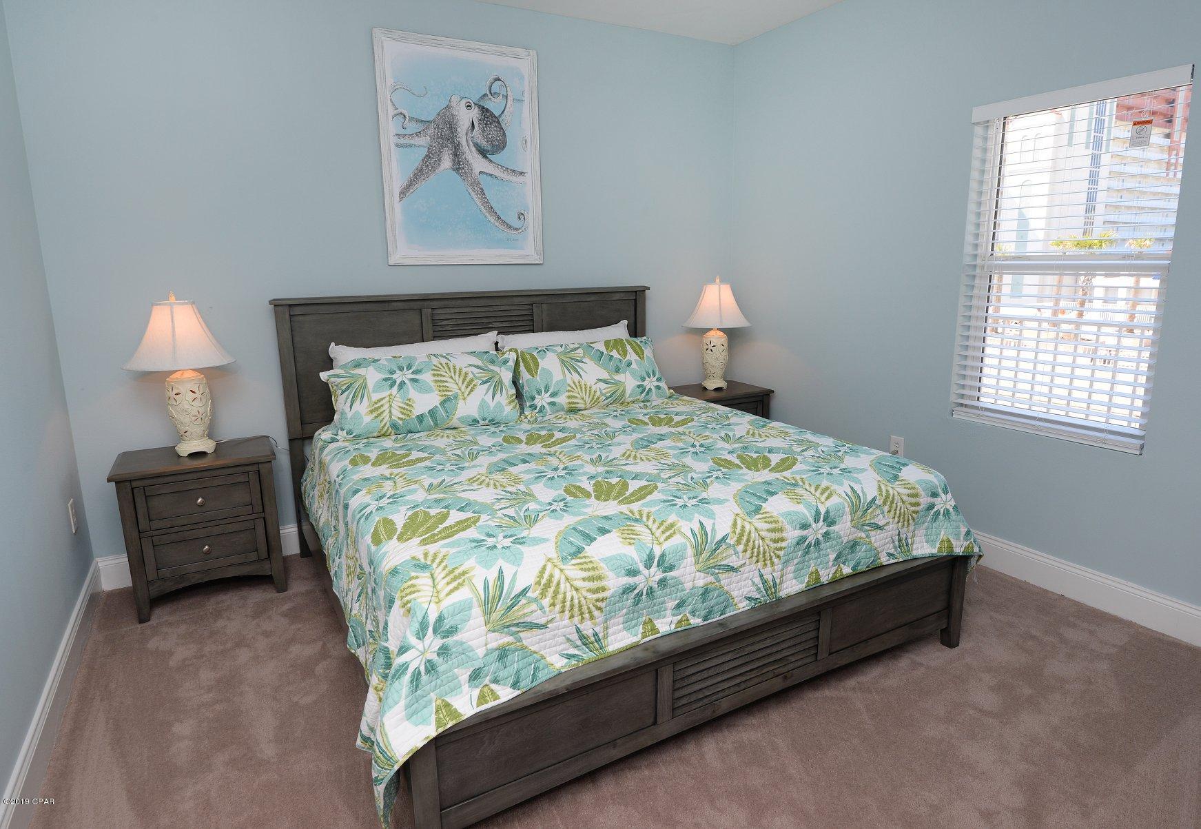 Laketown Wharf - Residential