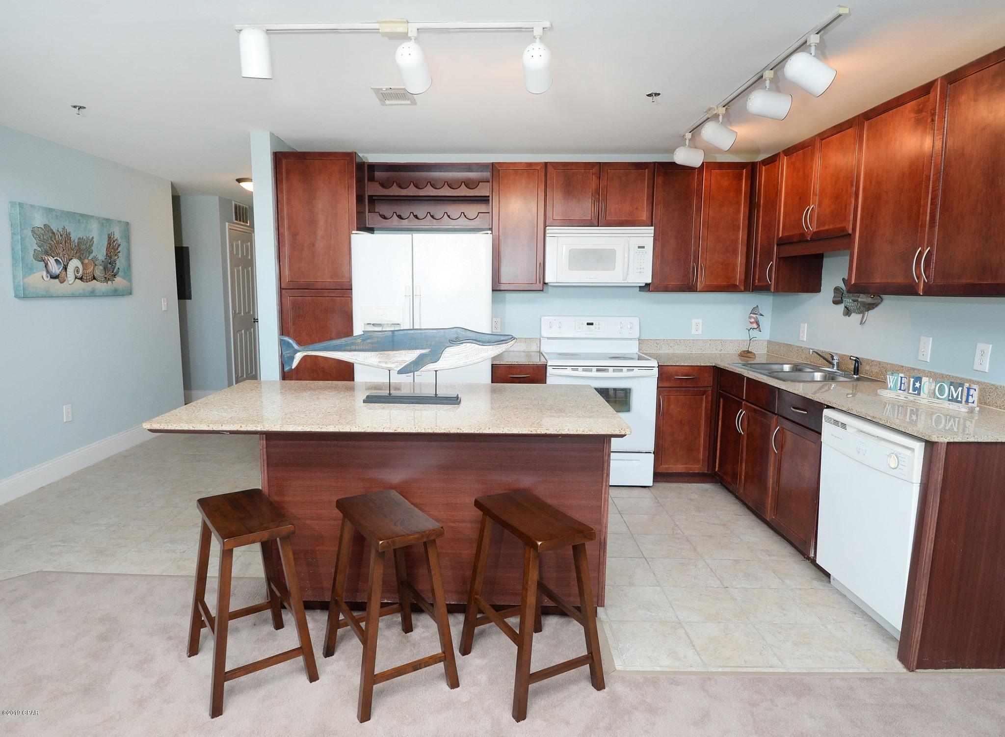 Laketown Wharf - Residential