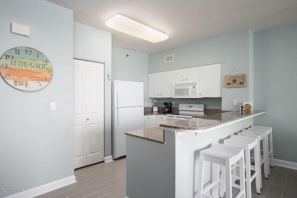 Shores Of Panama Phase II - Residential