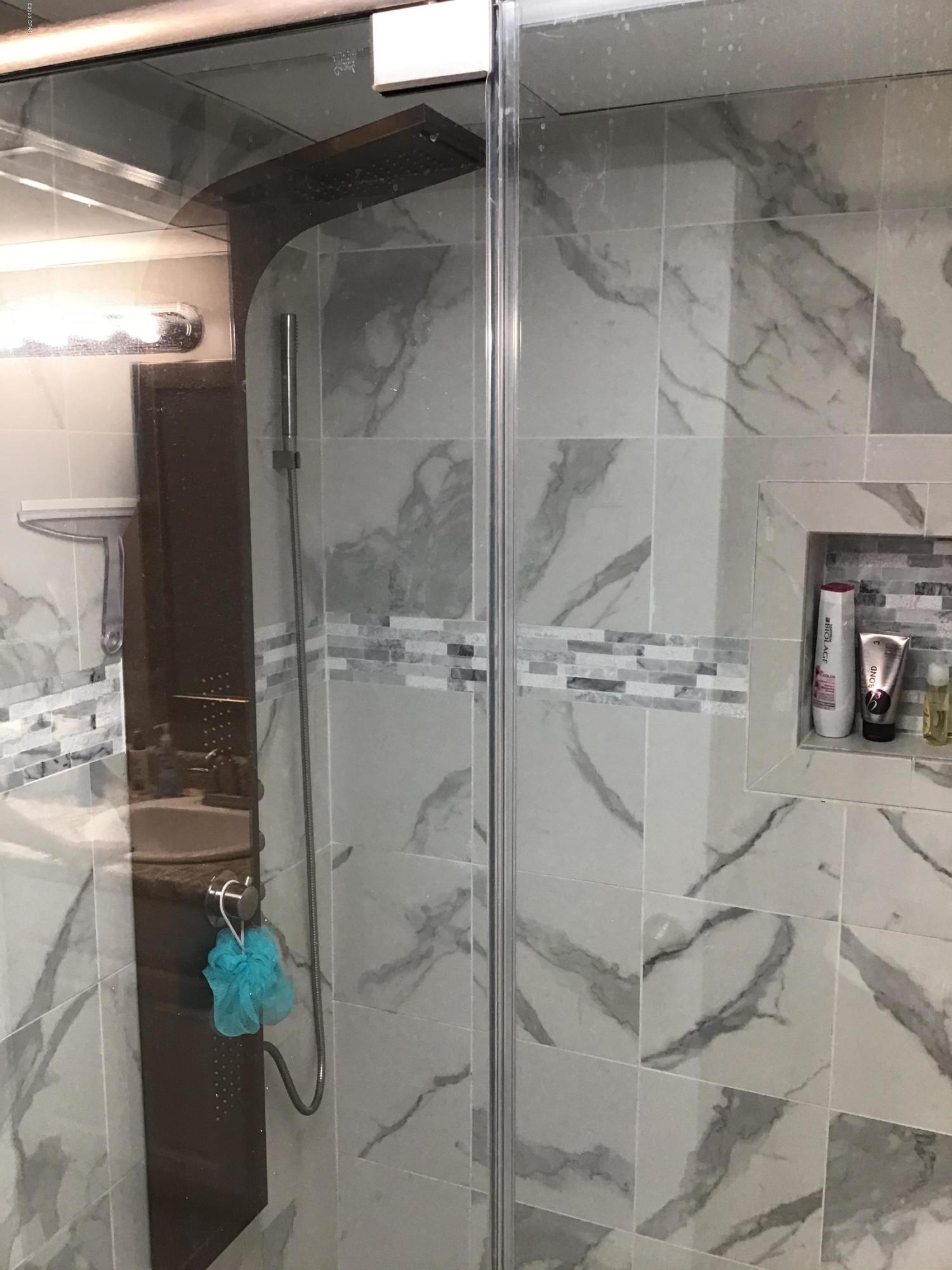 Edgewater Golf Villas V-A - Residential