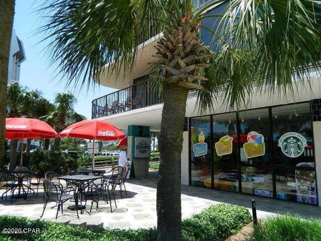 Edgewater Golf Villas V-A - Residential