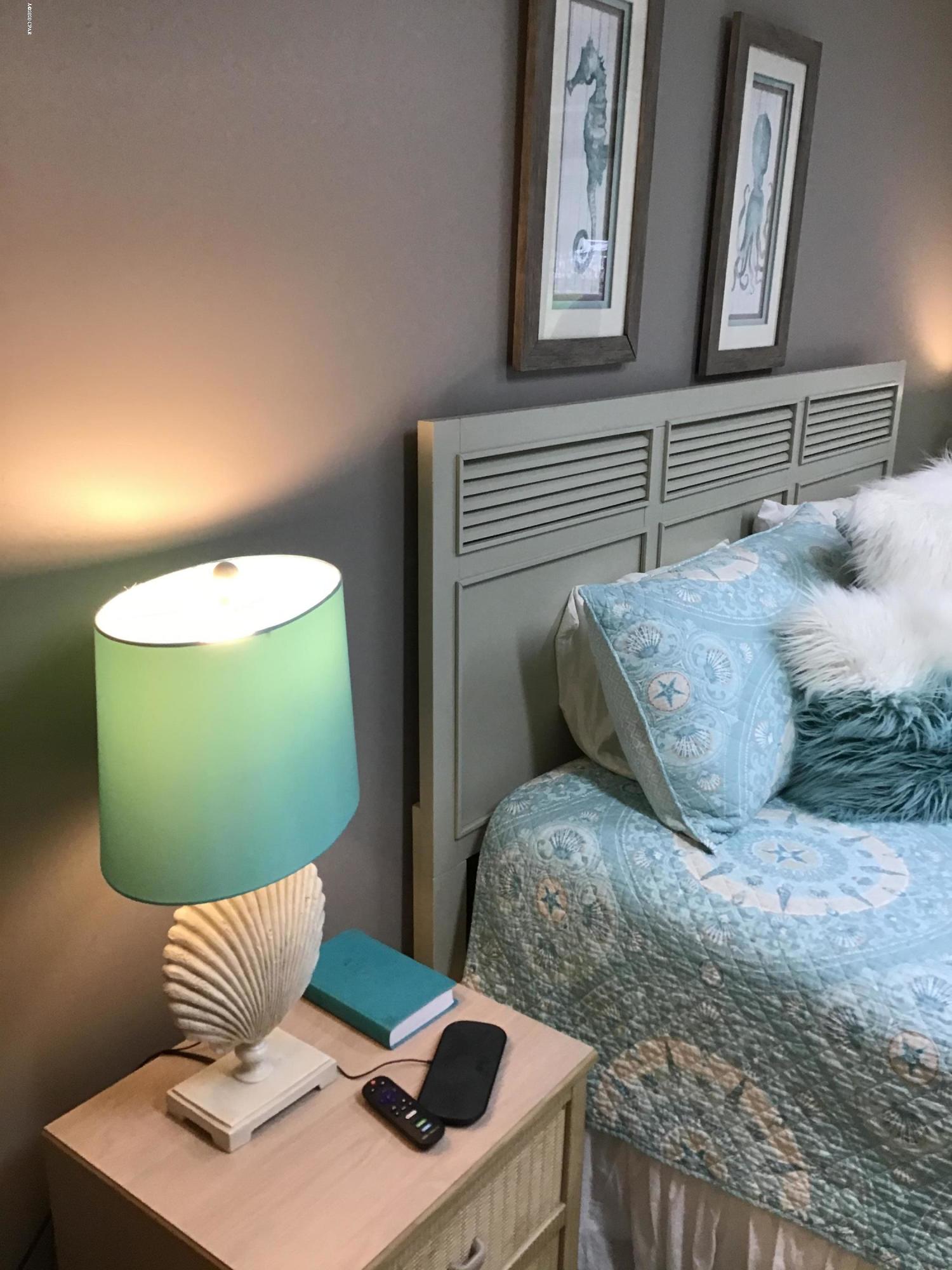 Edgewater Golf Villas V-A - Residential