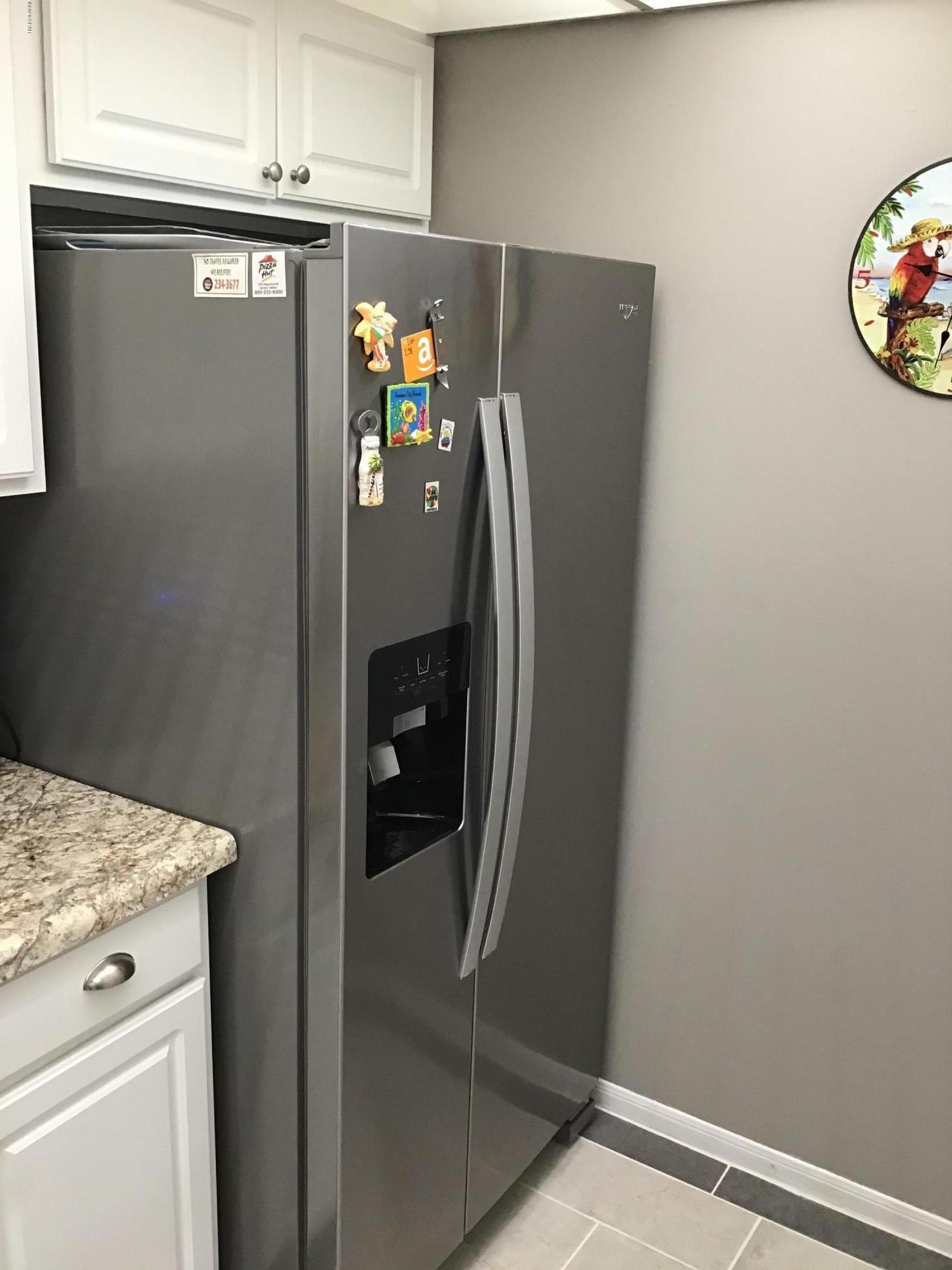 Edgewater Golf Villas V-A - Residential