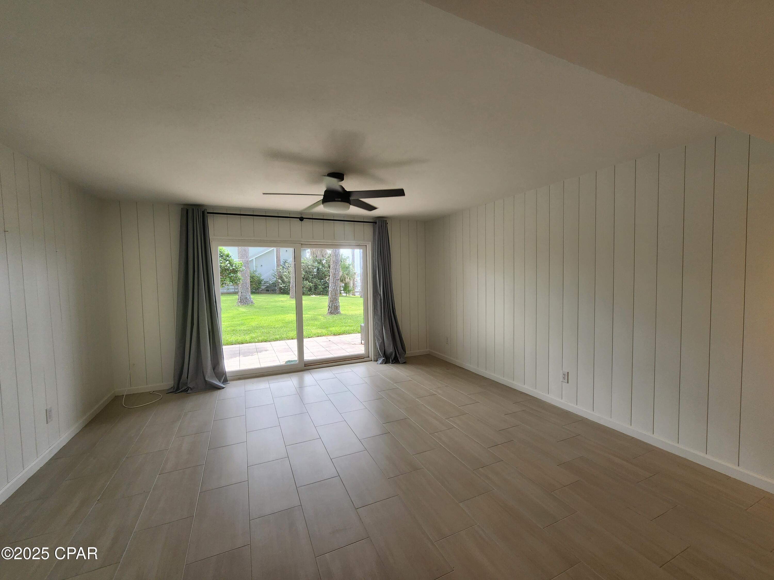 Palisades Condo Ph 1 - Residential Lease