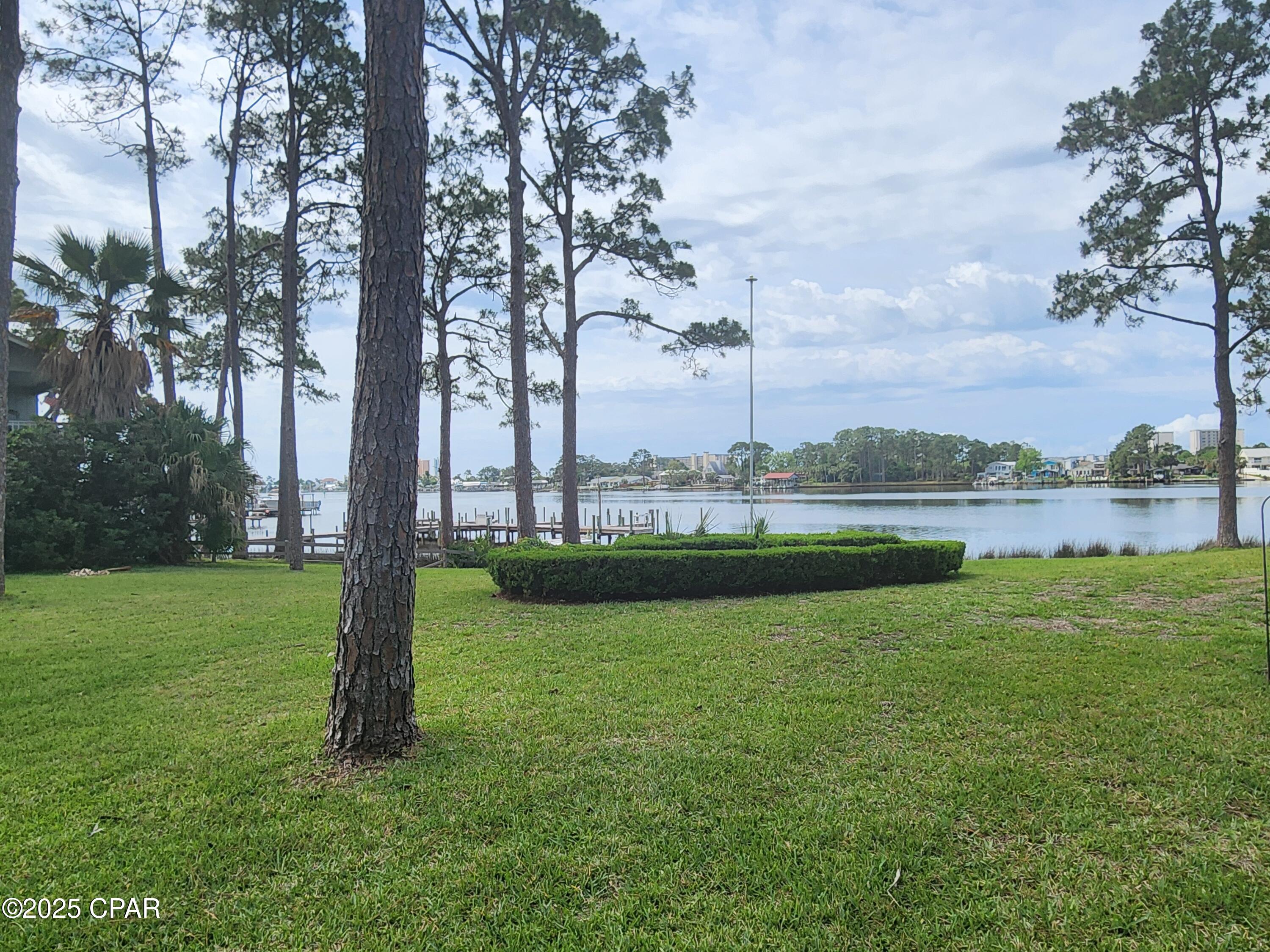 Palisades Condo Ph 1 - Residential Lease