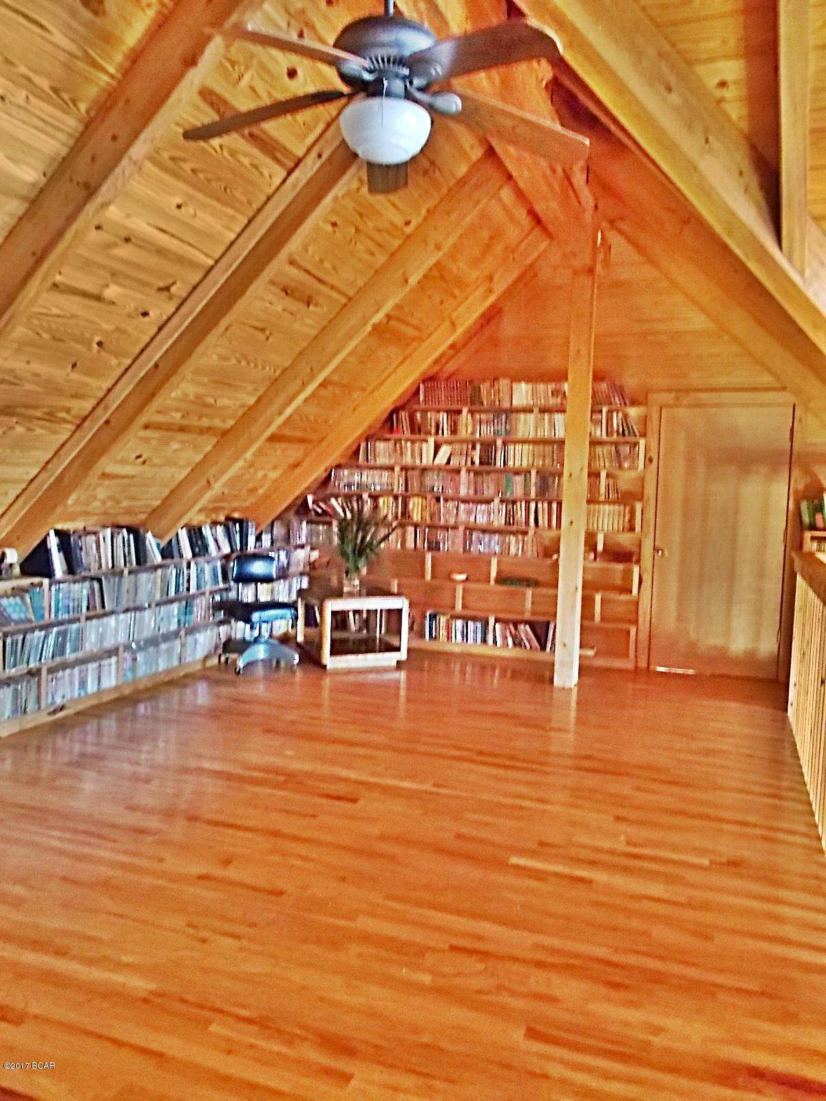 Compass Lake In The Hills - Residential