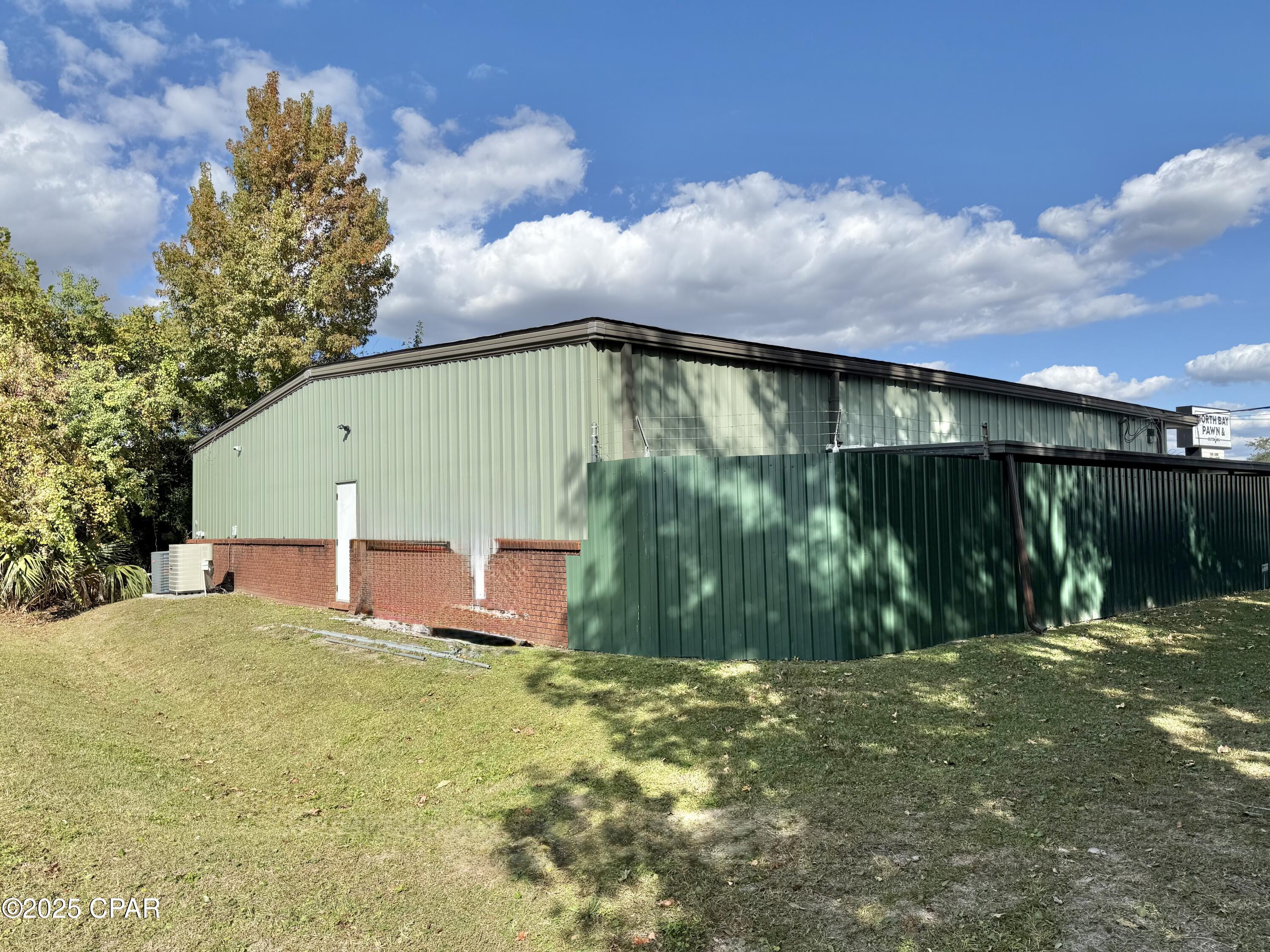 Lynn Haven - Commercial Sale