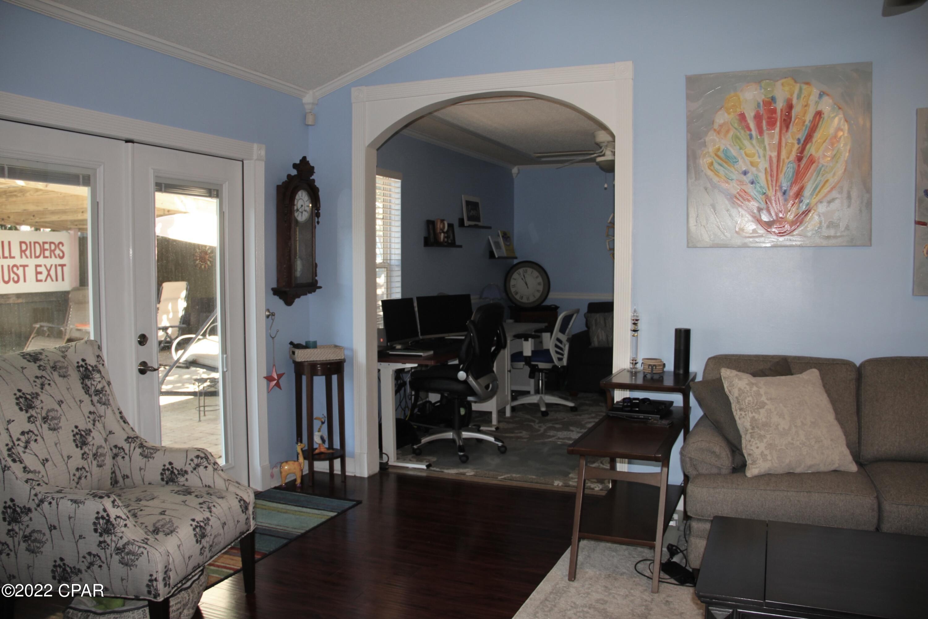 Casa De Las Flores - Residential