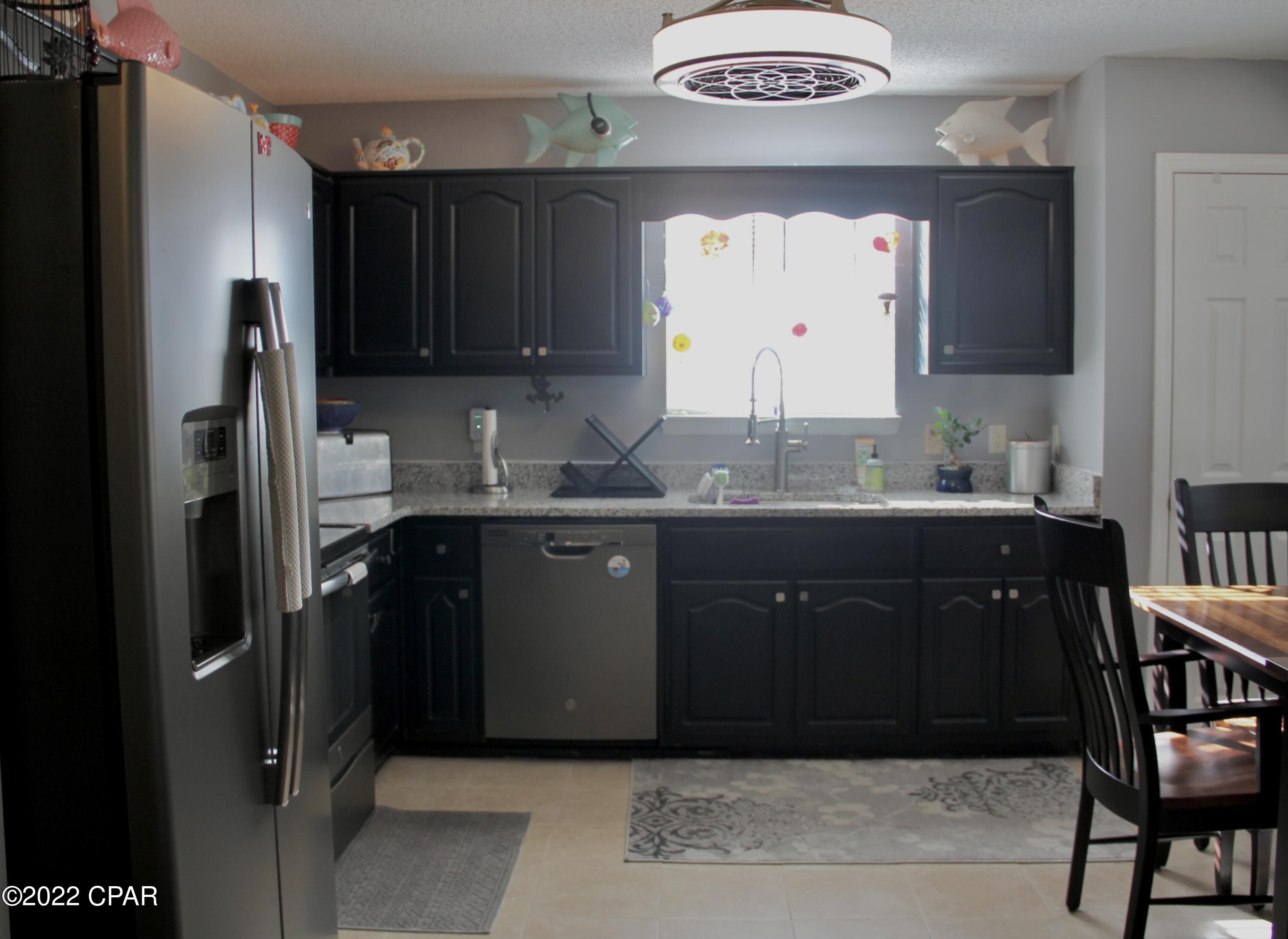 Casa De Las Flores - Residential