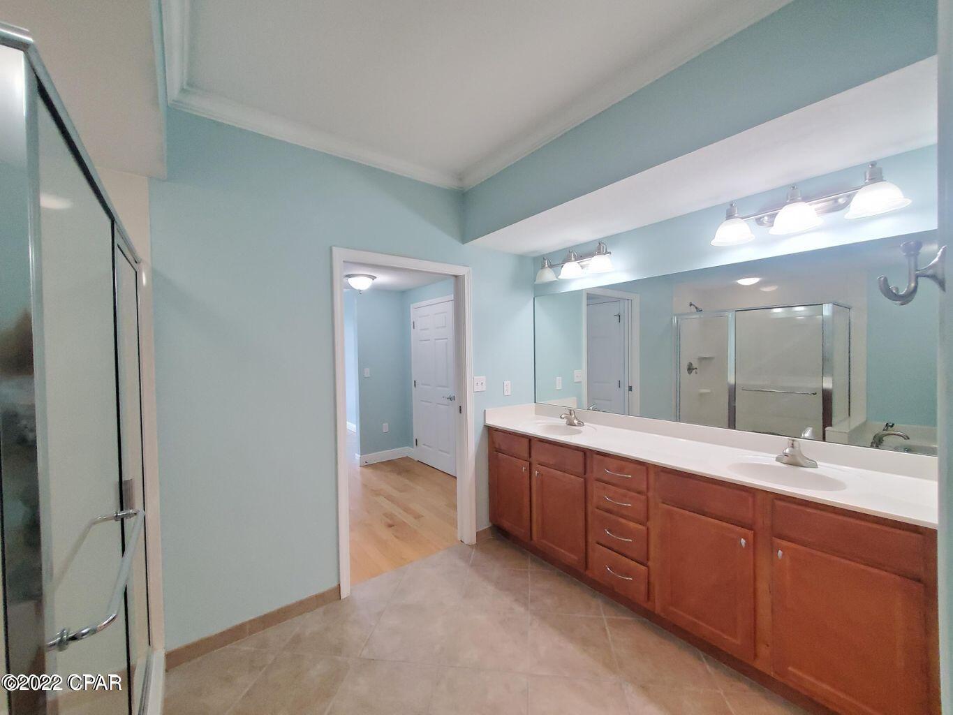 Magnolia Bay Club - Residential Lease