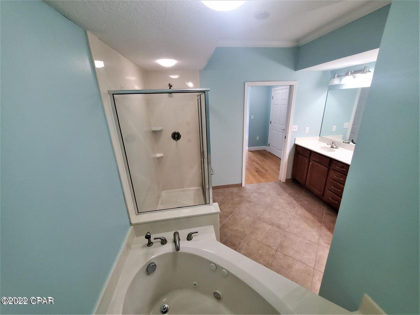 Magnolia Bay Club - Residential Lease