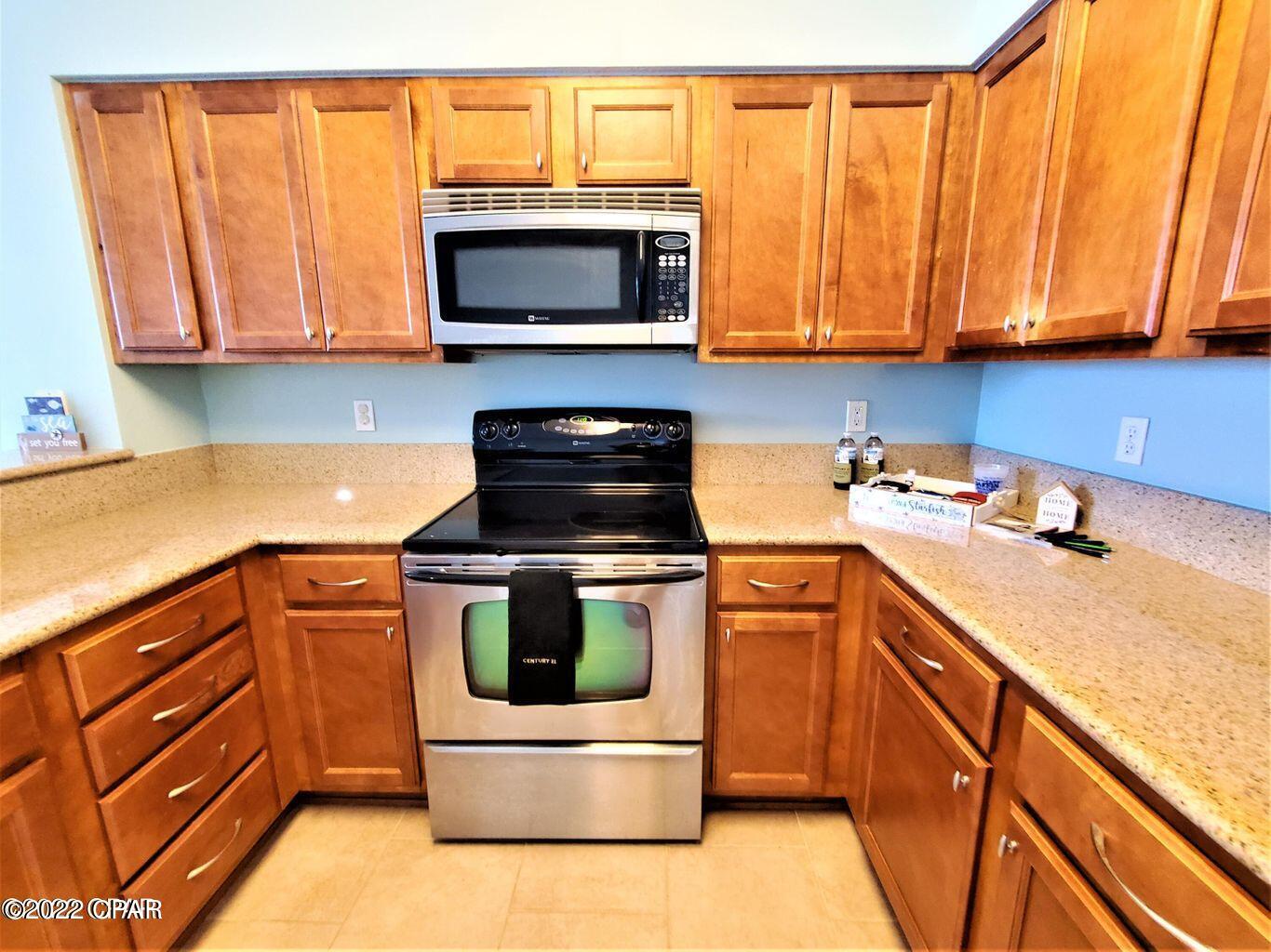 Magnolia Bay Club - Residential Lease