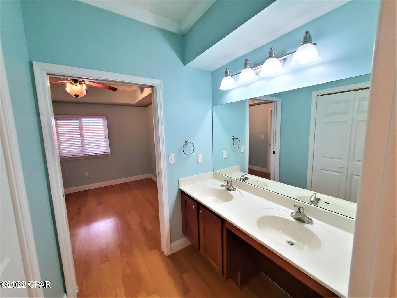 Magnolia Bay Club - Residential Lease