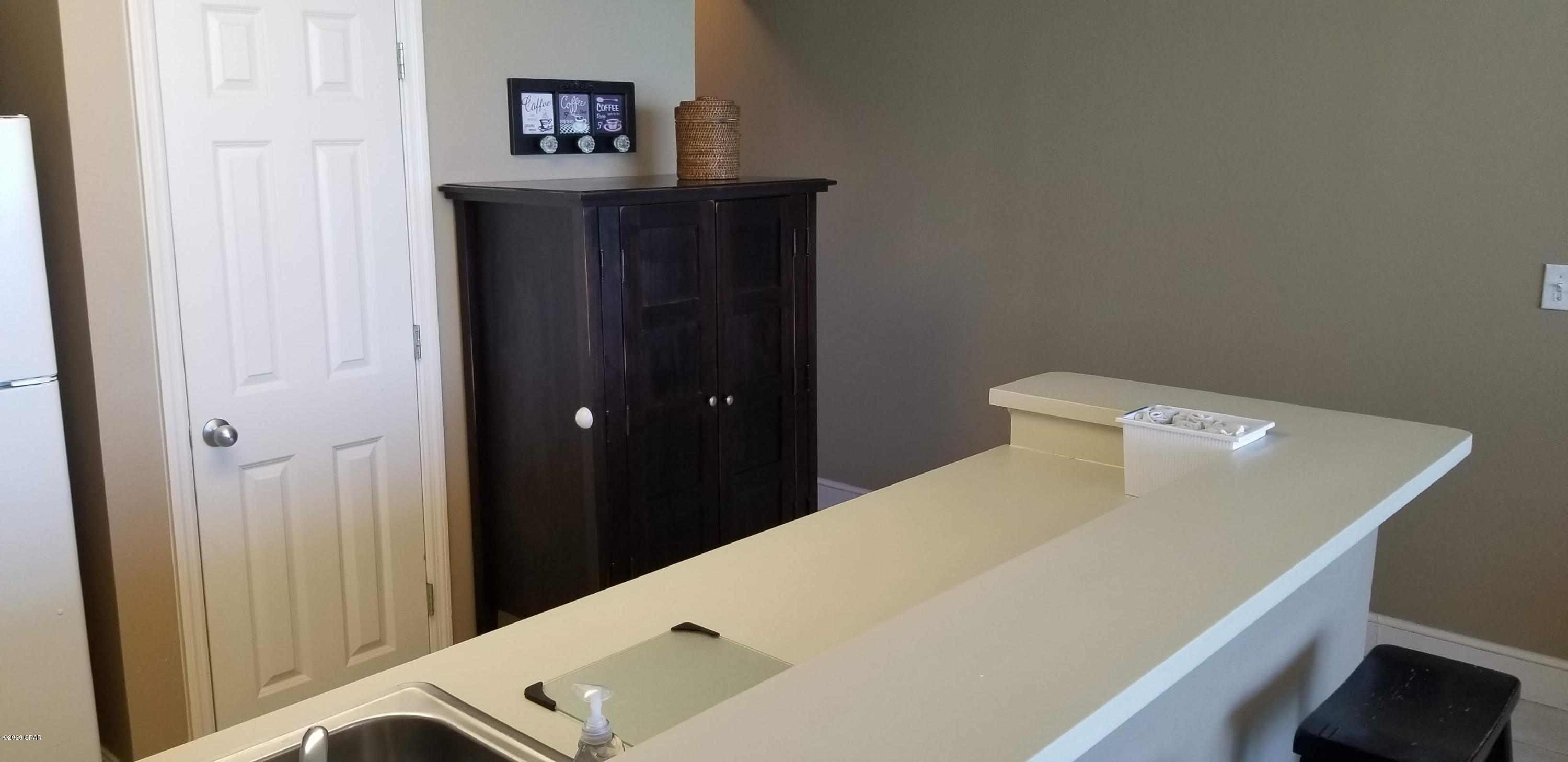 Majestic Beach Tower I - Residential