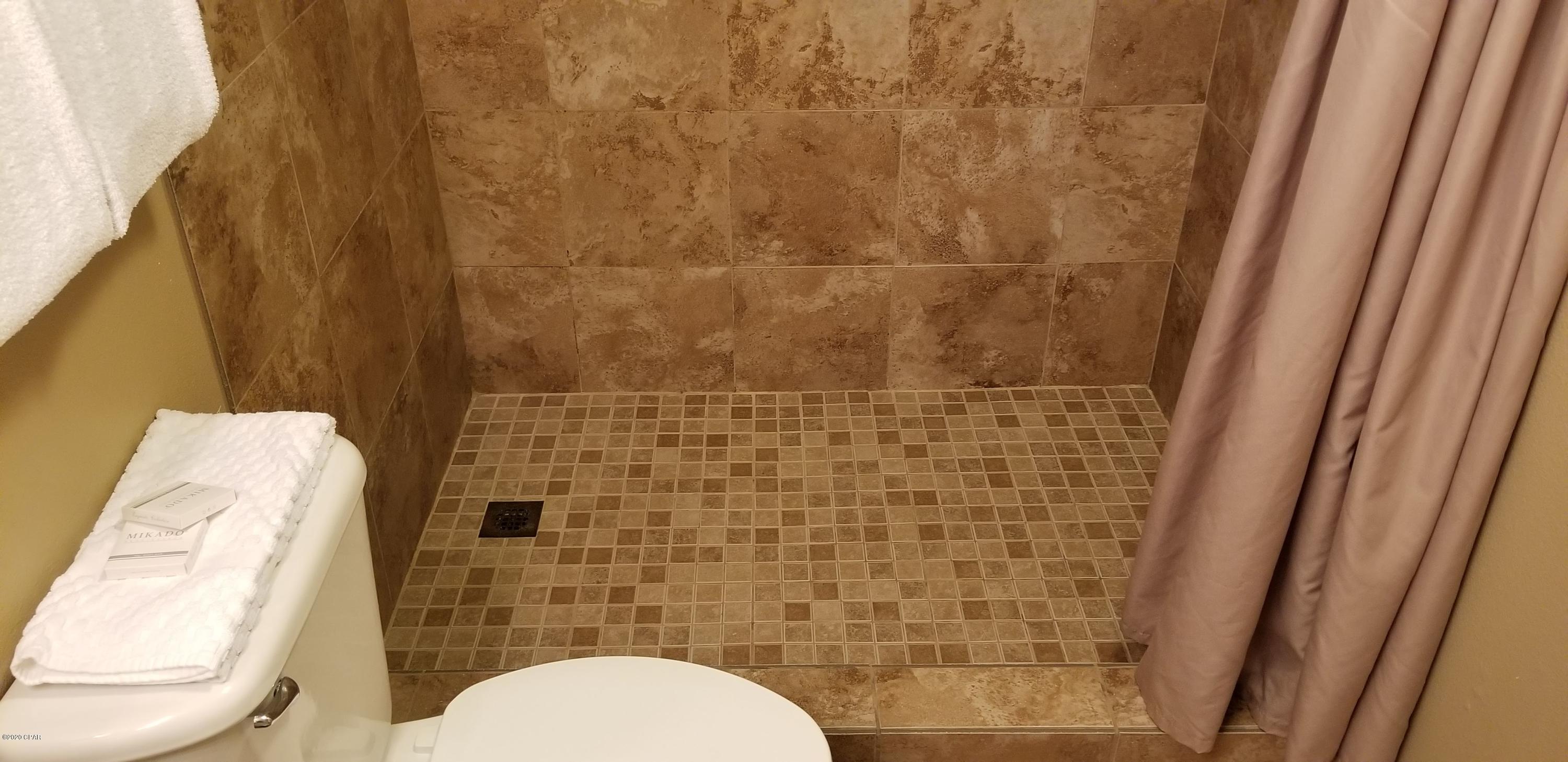 Majestic Beach Tower I - Residential