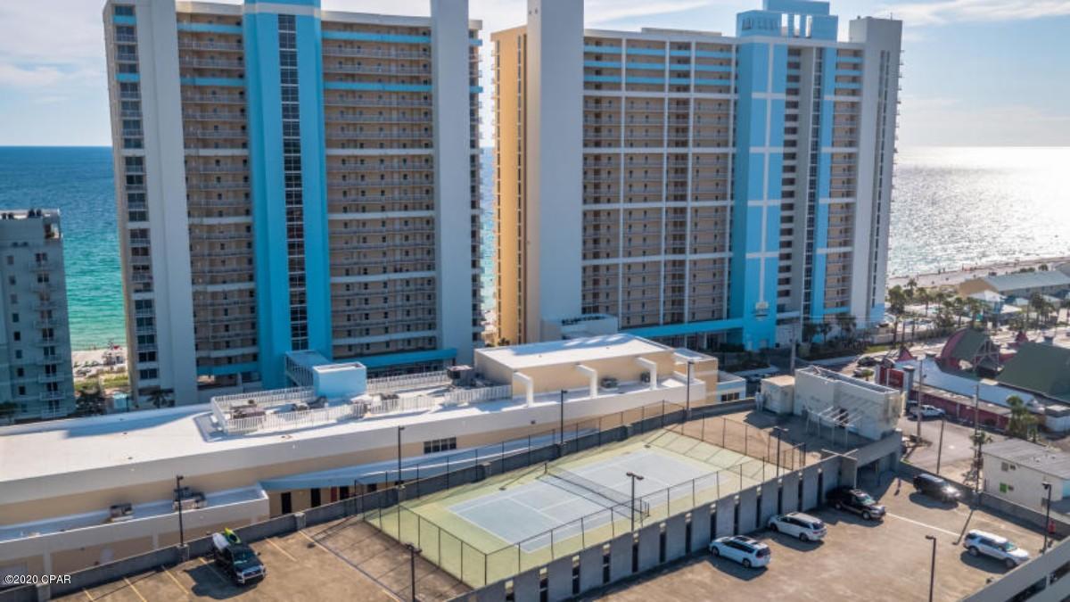 Majestic Beach Tower I - Residential